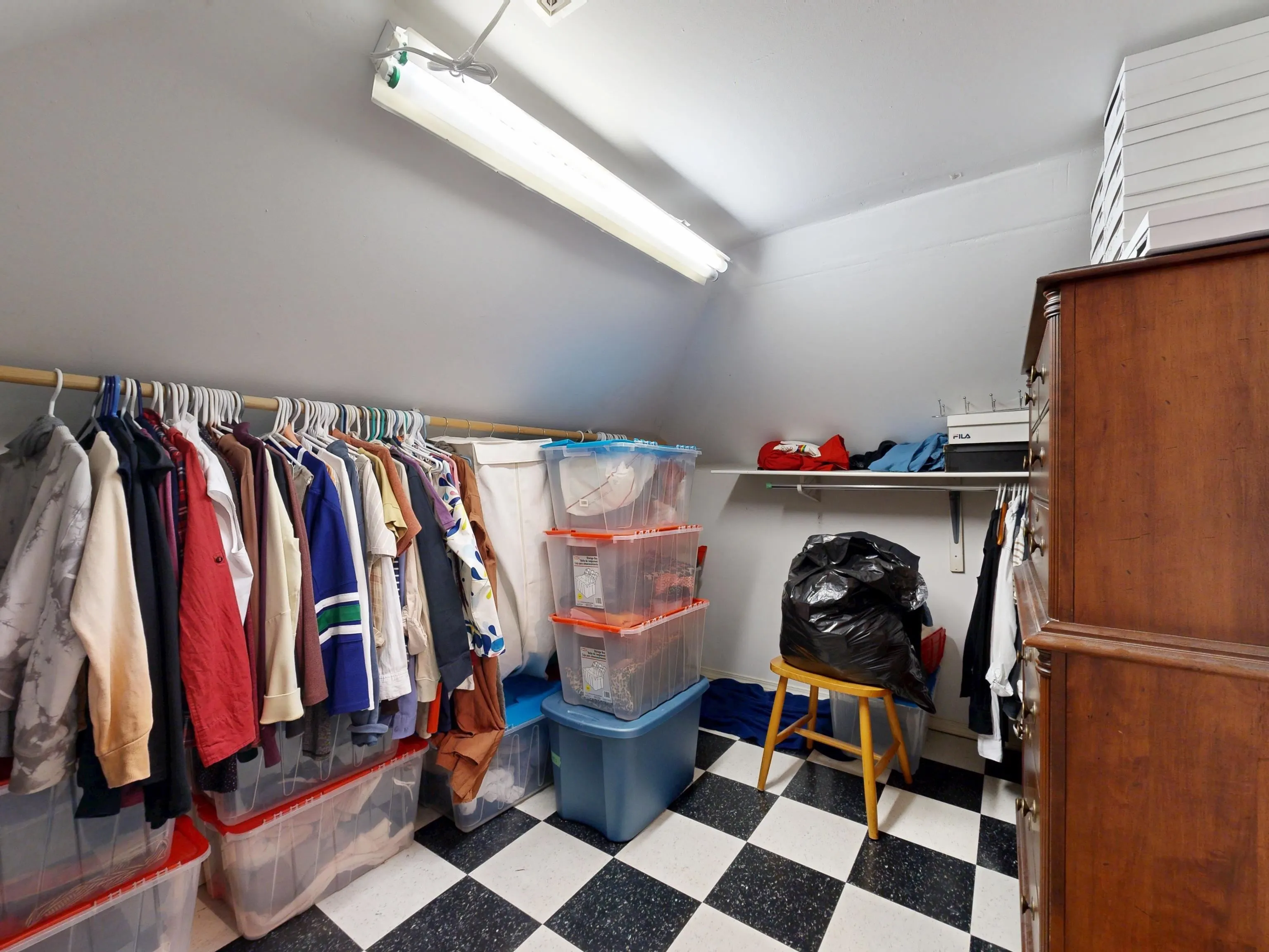 163 W 26th Avenue