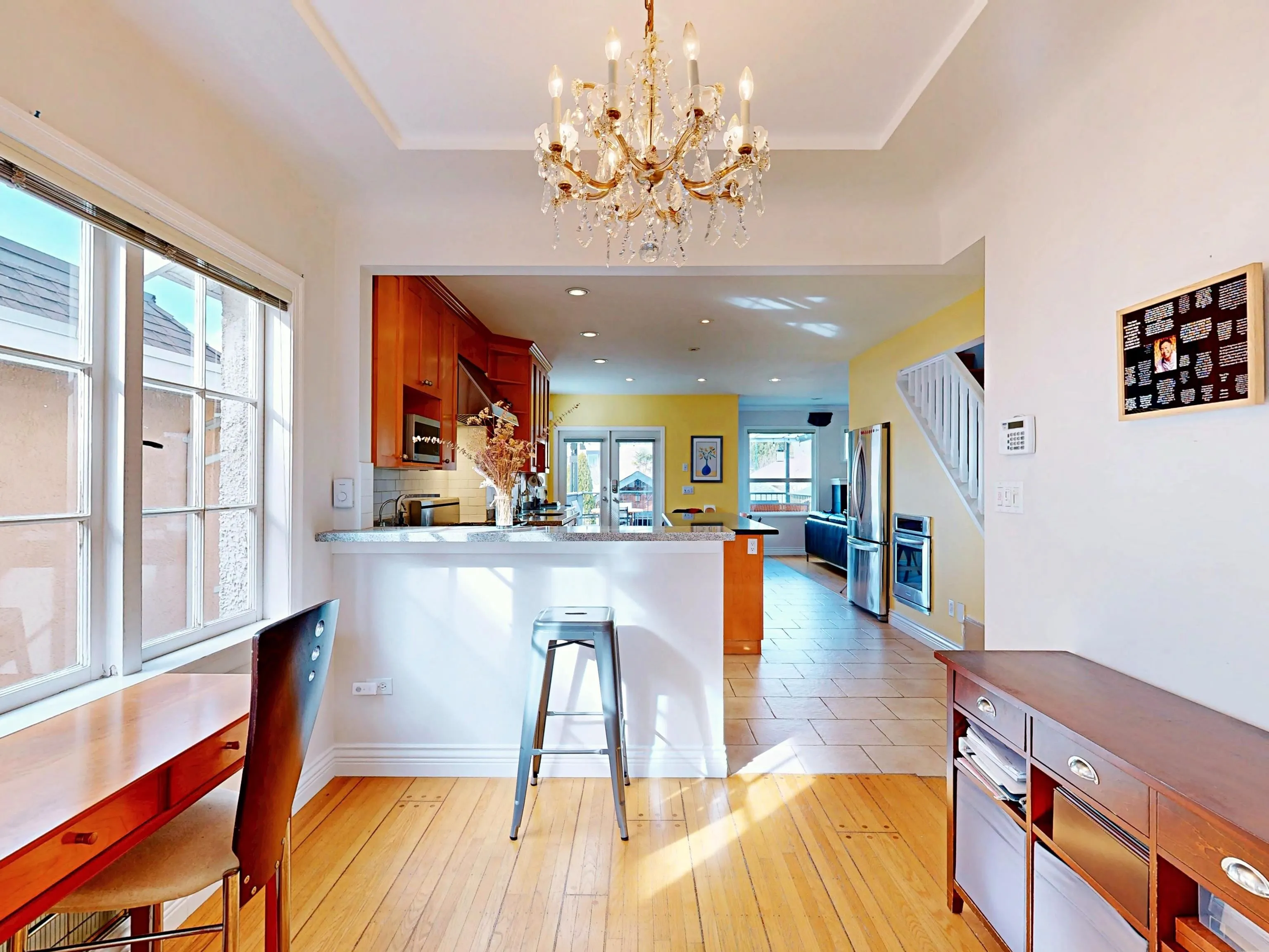 163 W 26th Avenue