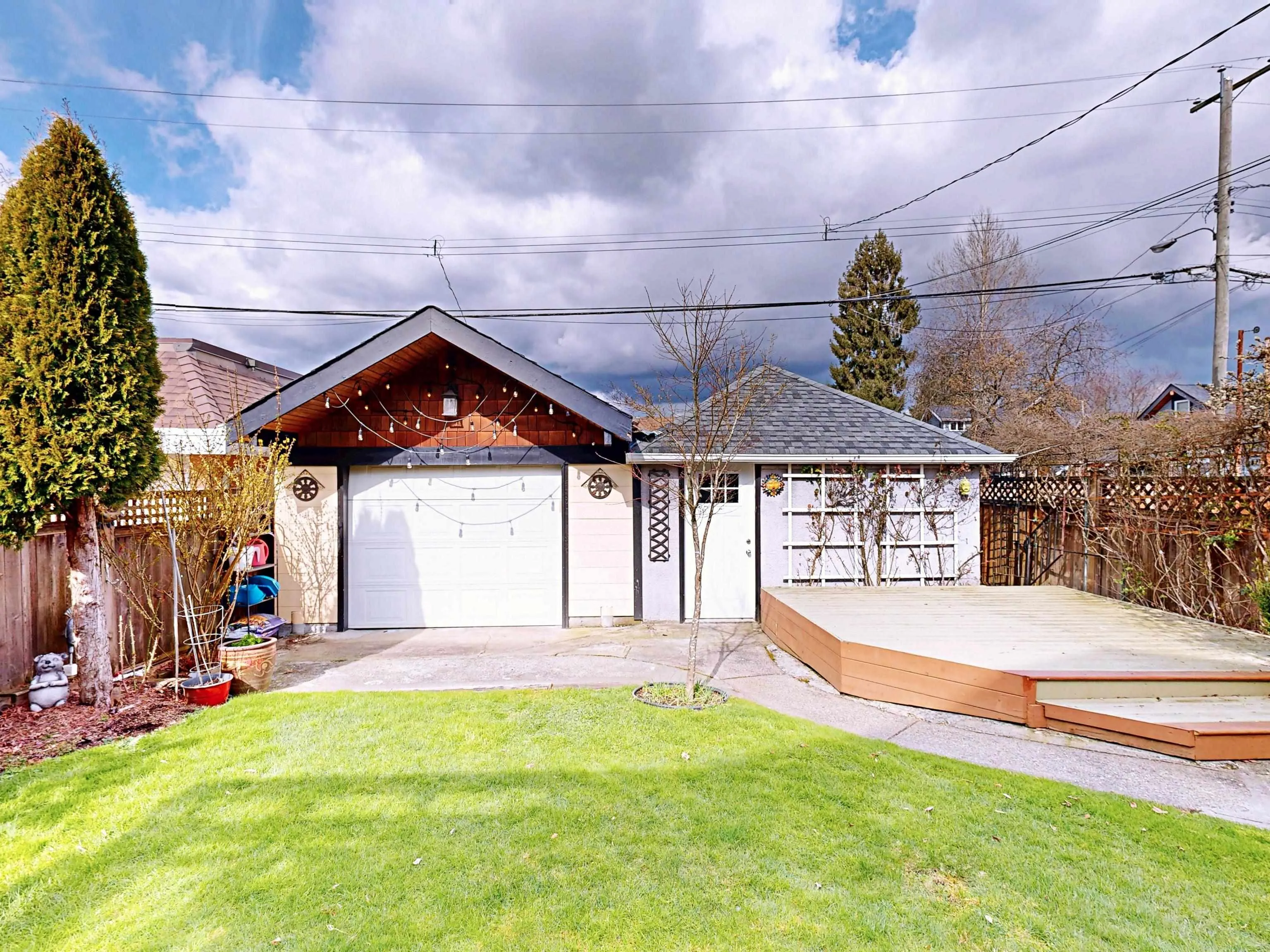 163 W 26th Avenue