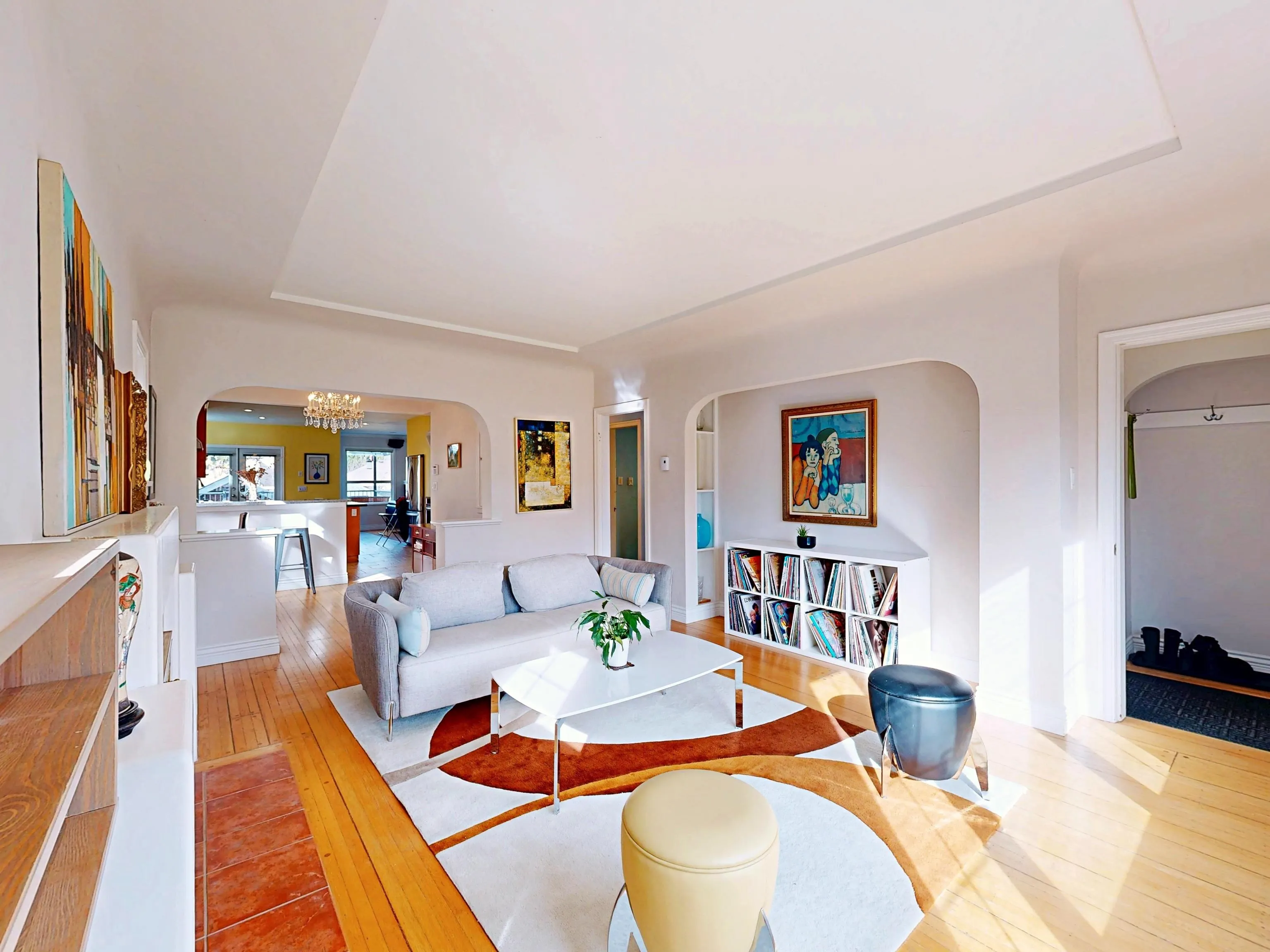 163 W 26th Avenue