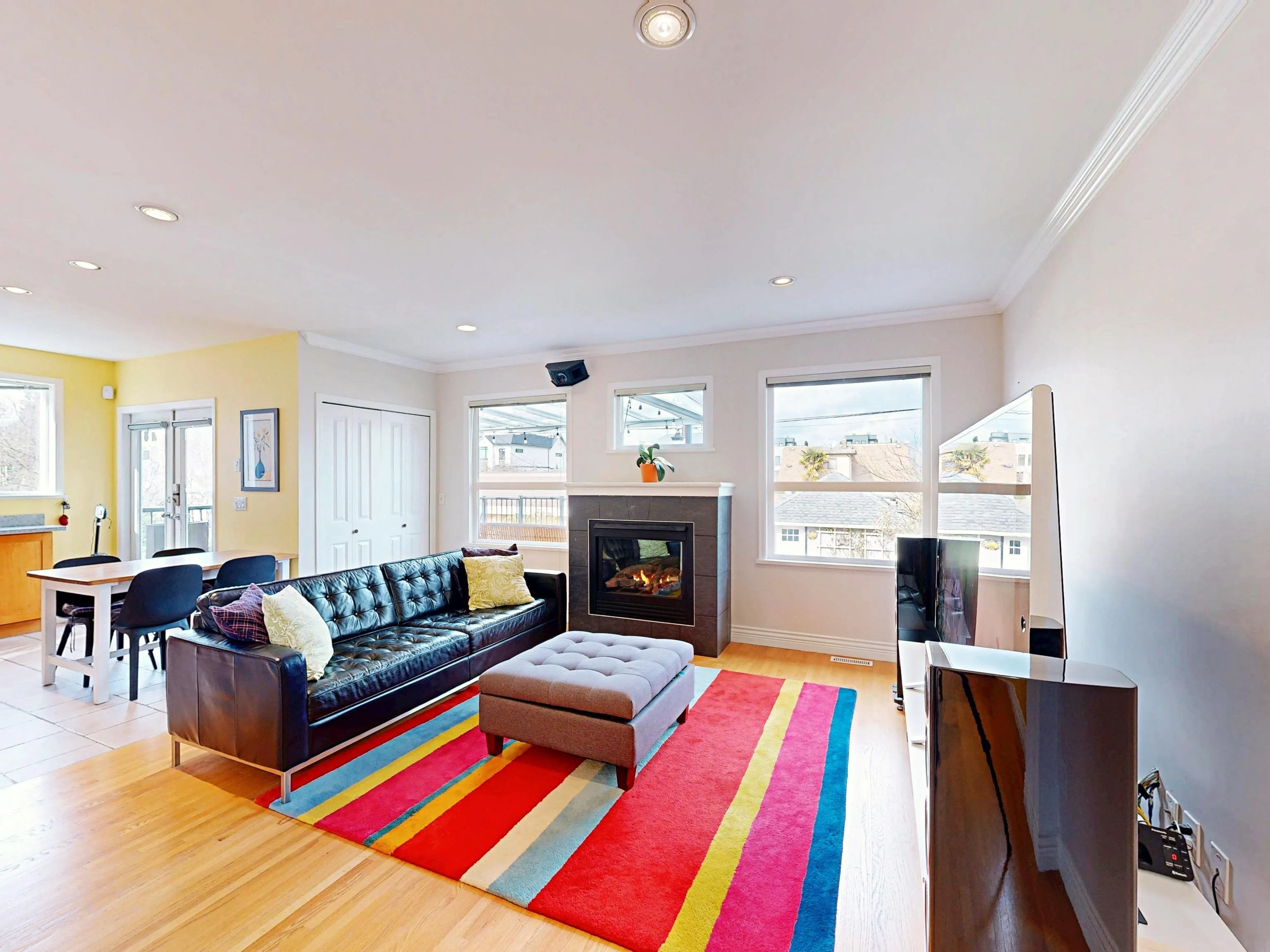 163 W 26th Avenue