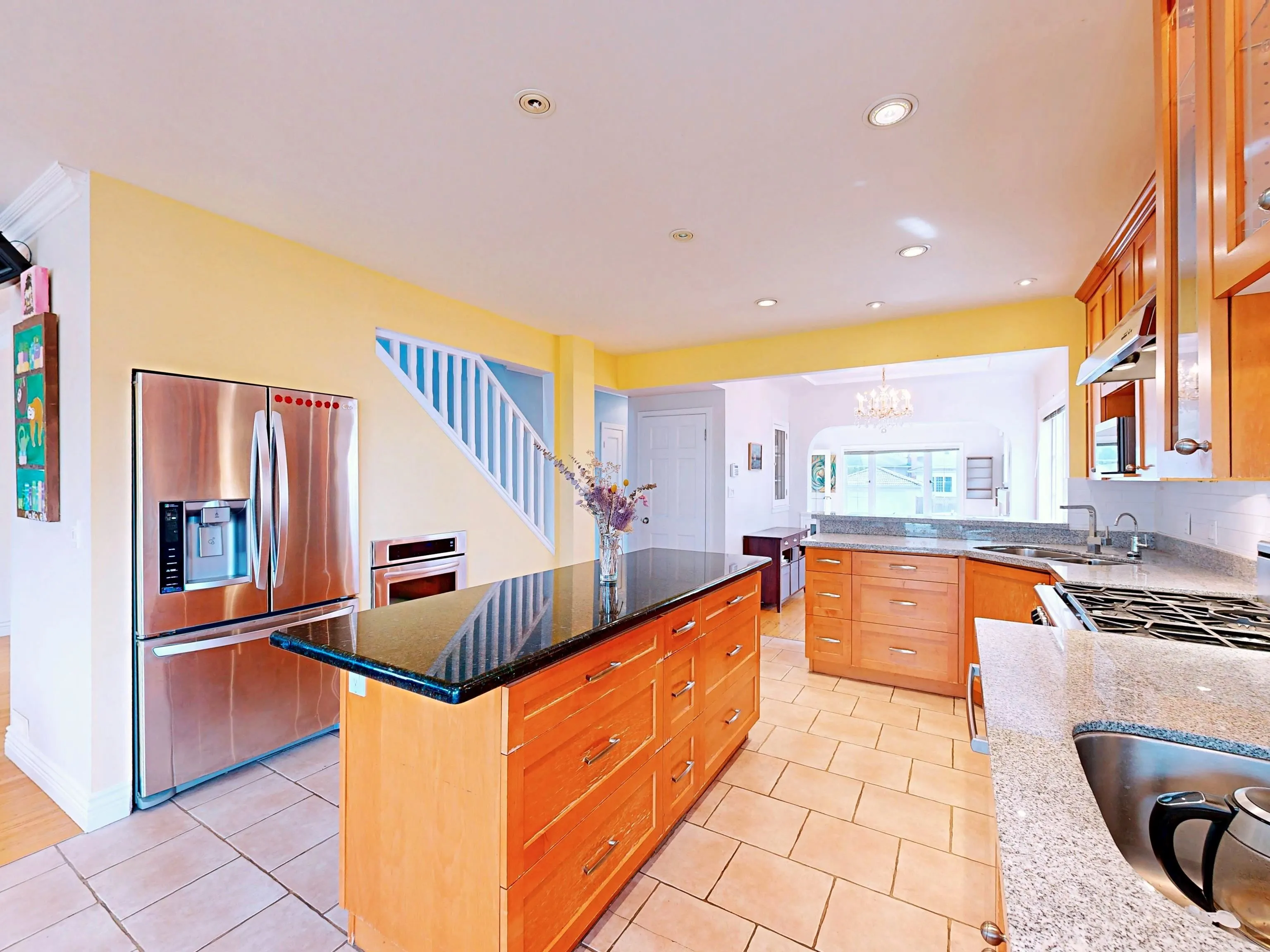 163 W 26th Avenue