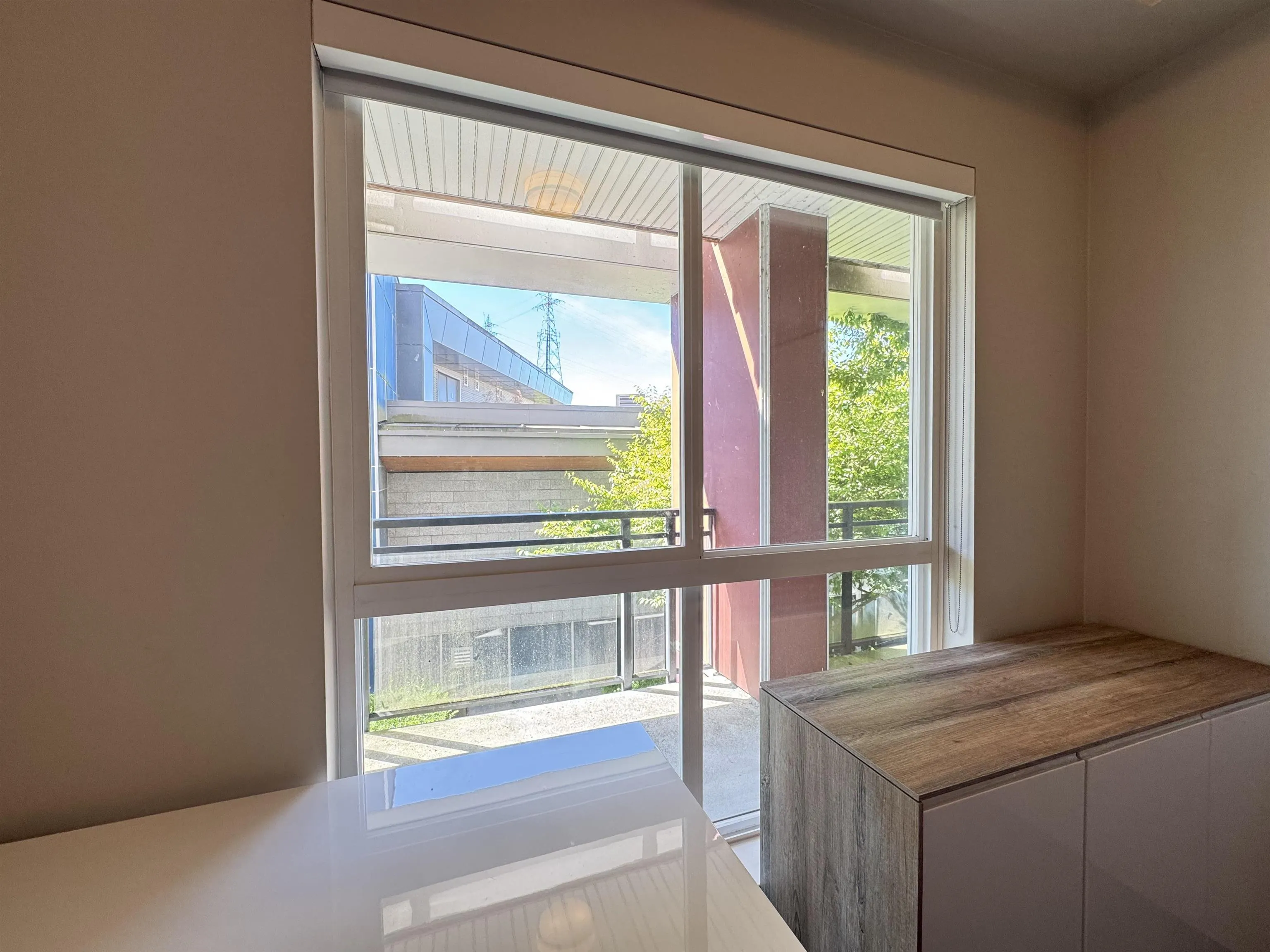 206 10033 River Drive