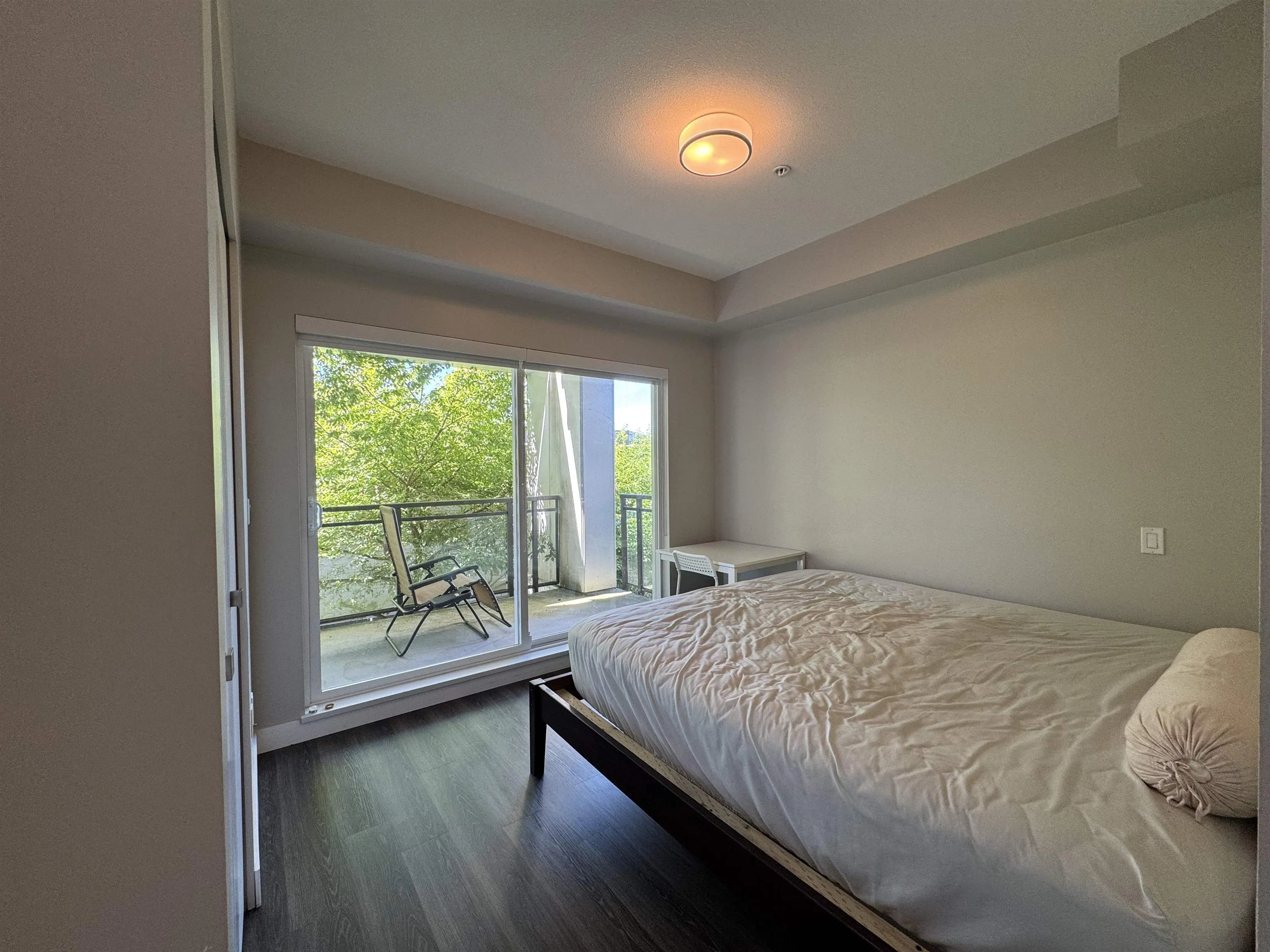 206 10033 River Drive