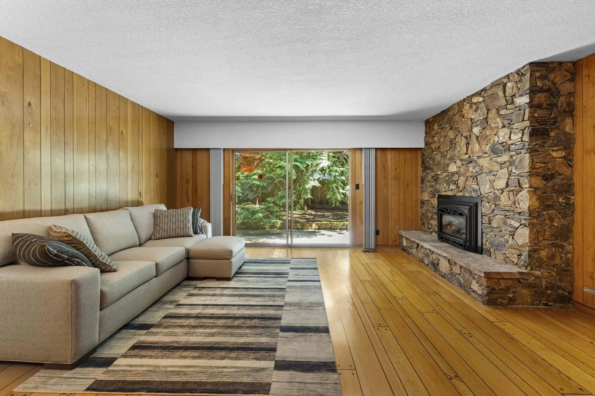 1004 Pacific Drive