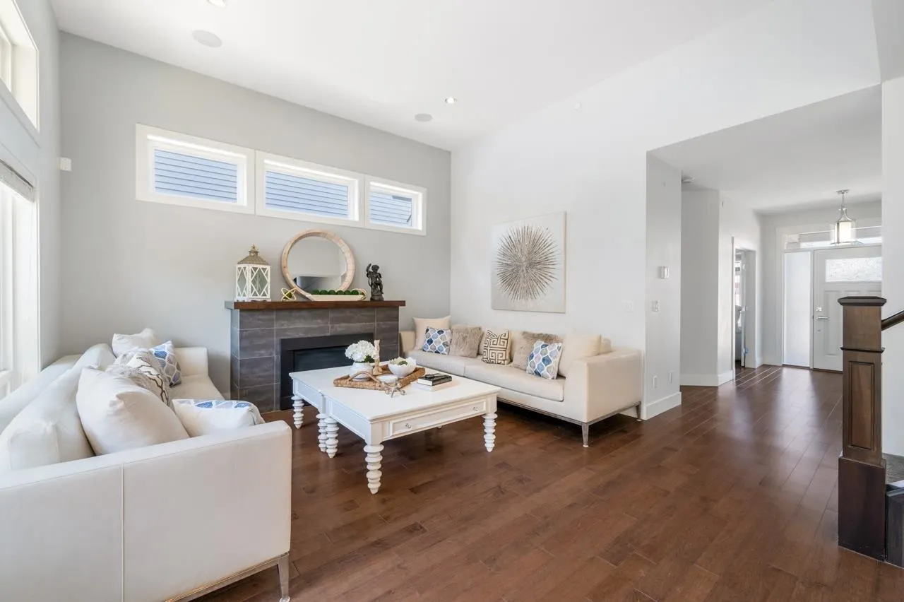 4682 Mallard Lane