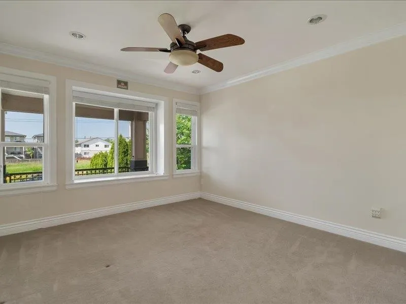 347 Fenton Street