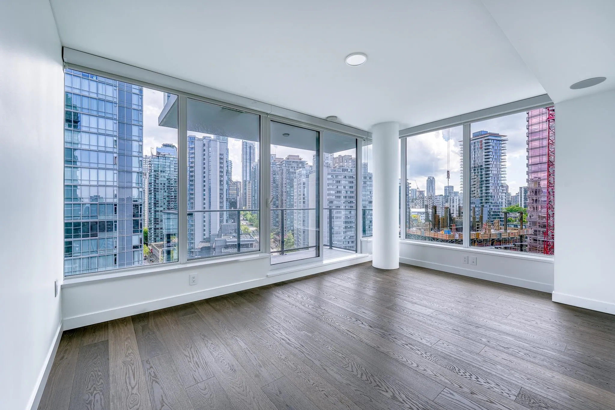 1703 620 Cardero Street