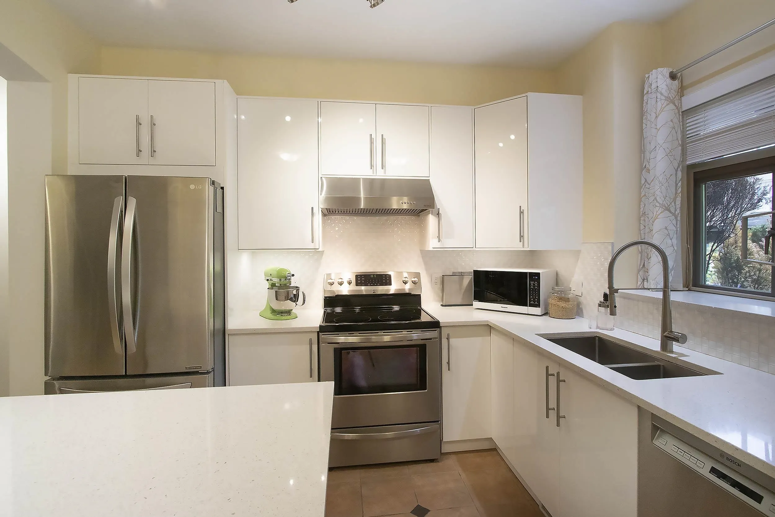 234 18 Jack Mahony Place