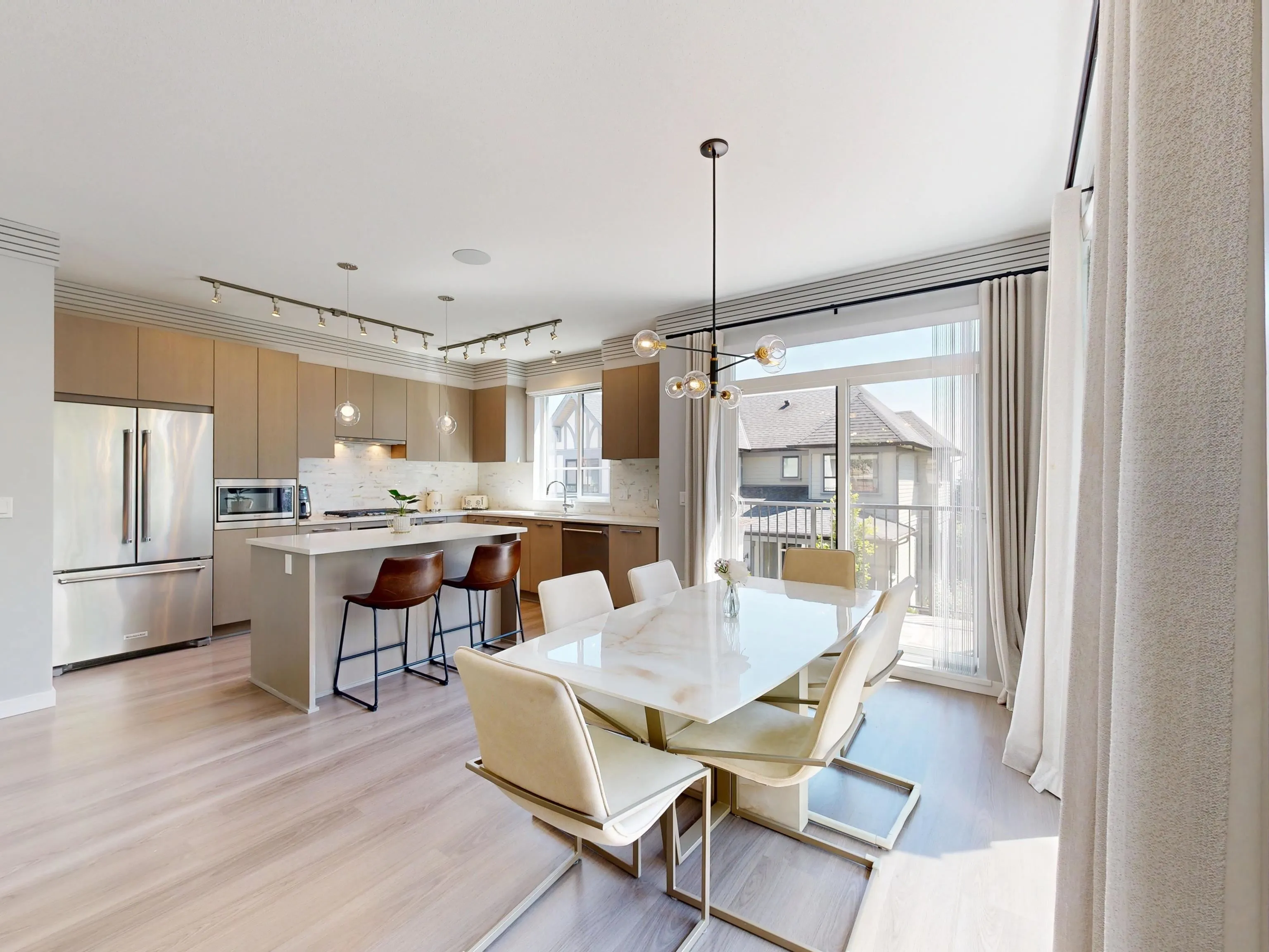 1 3500 Burke Village Promenade
