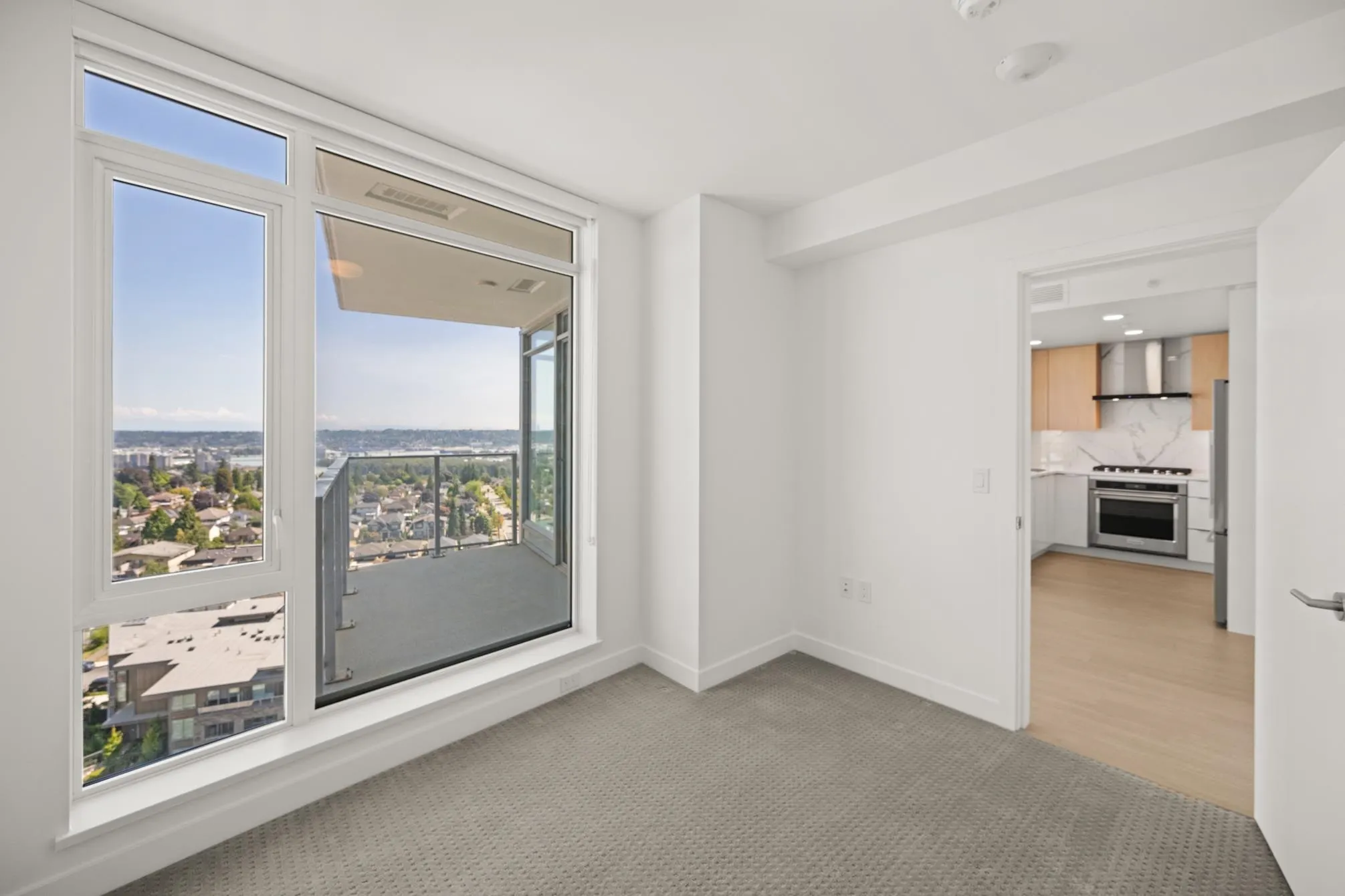 1305 7683 Park Crescent