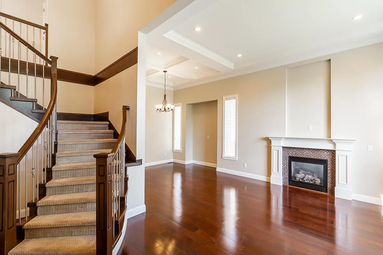 15079 67a Avenue