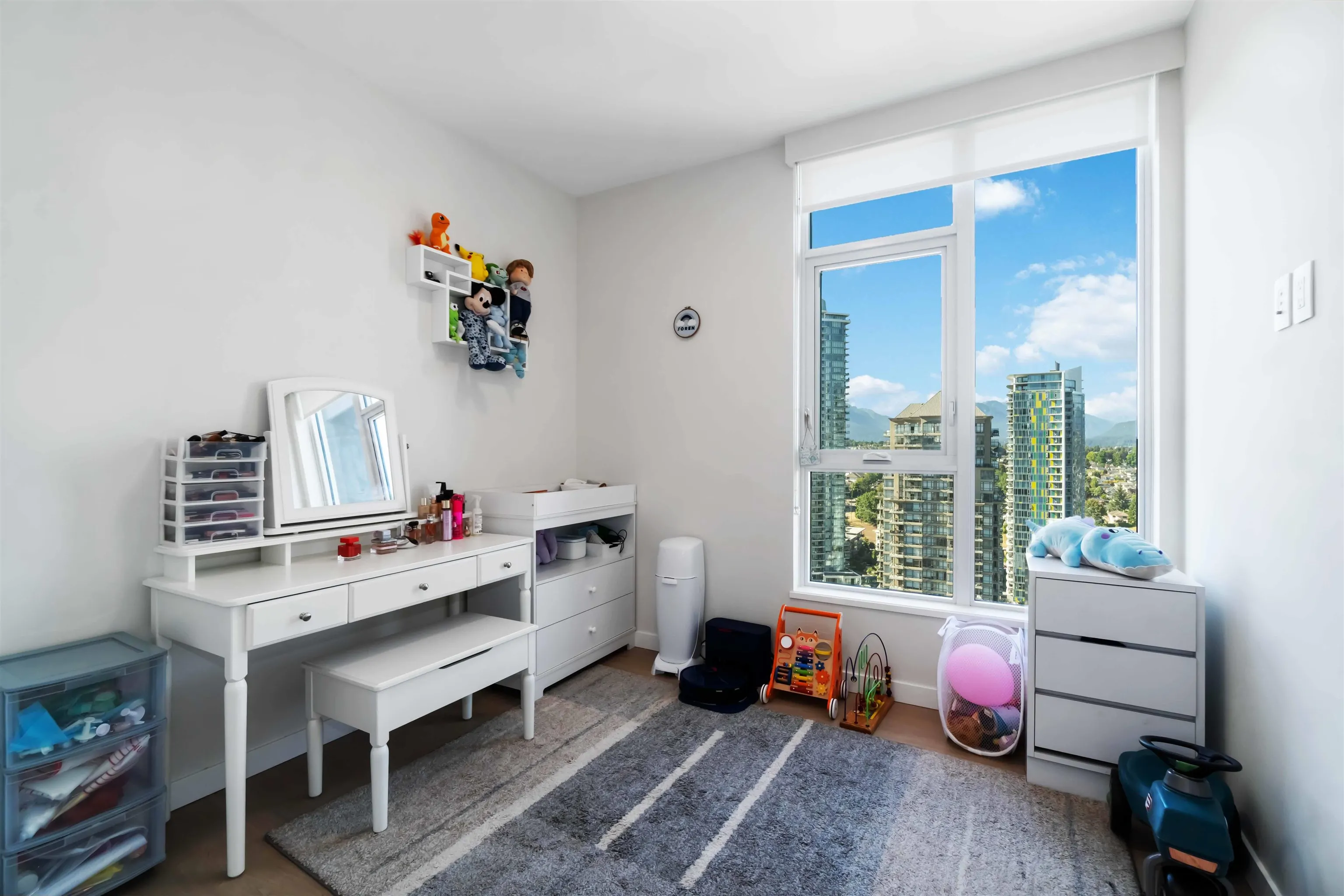 2607 4168 Lougheed Highway