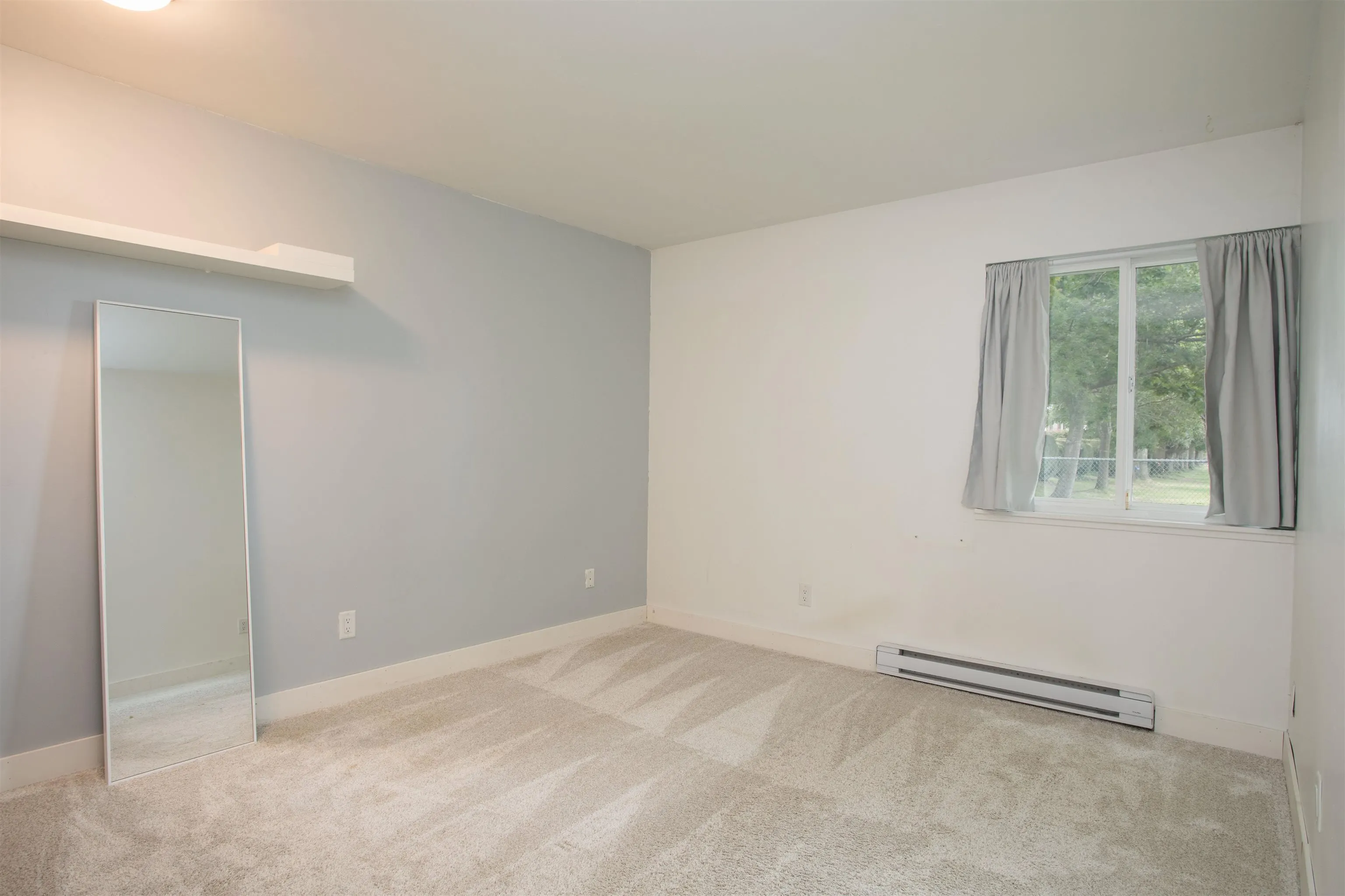 102 3391 Springfield Drive