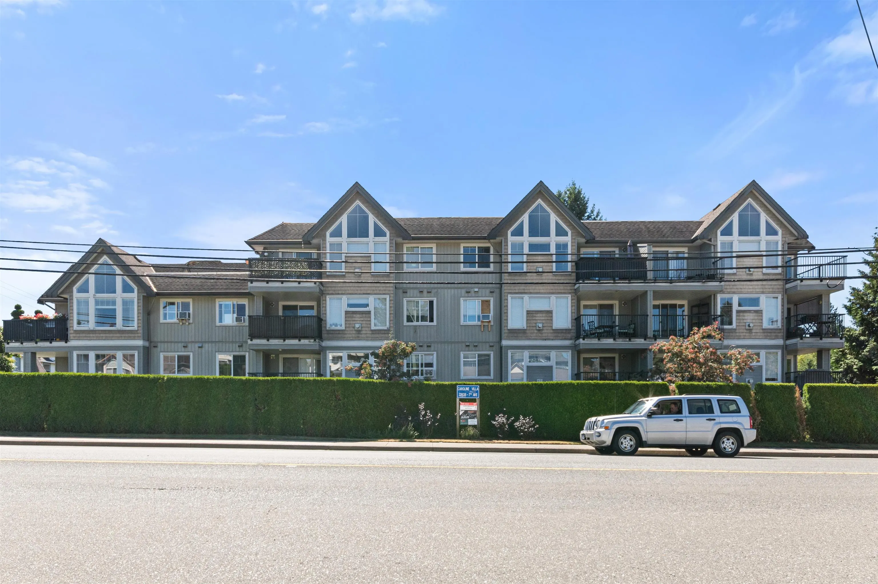 103 32638 7 Avenue