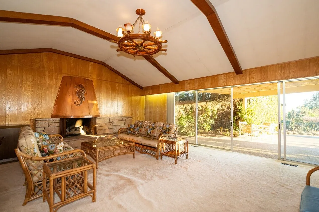 735 Fairmile Road