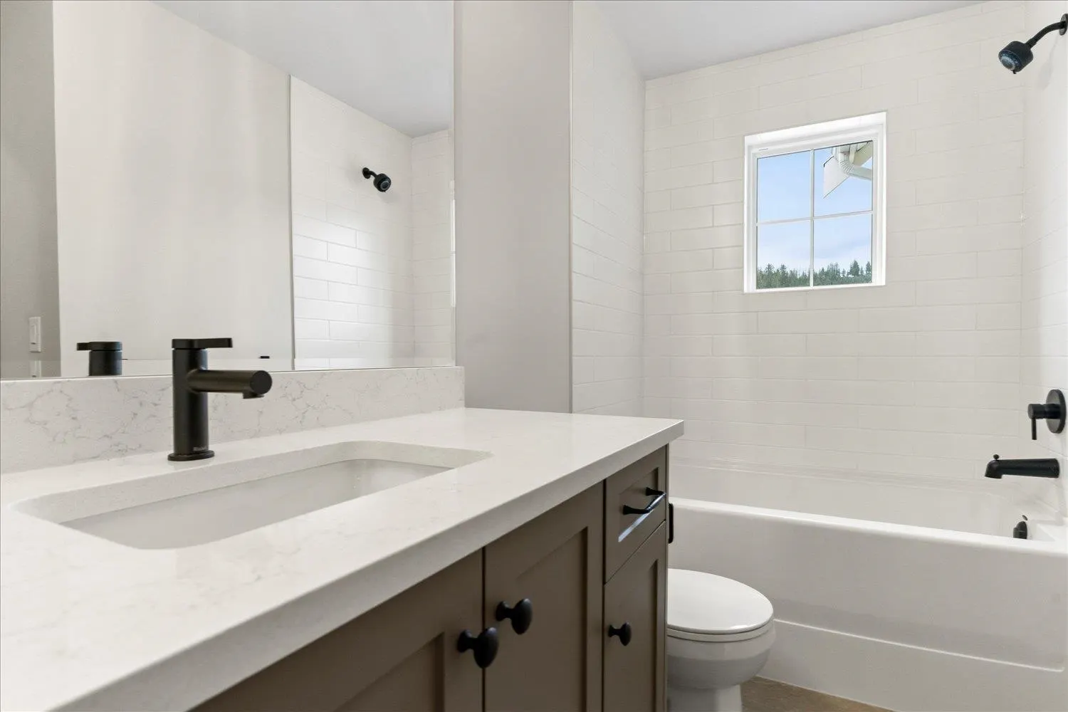 110 46211 Promontory Road