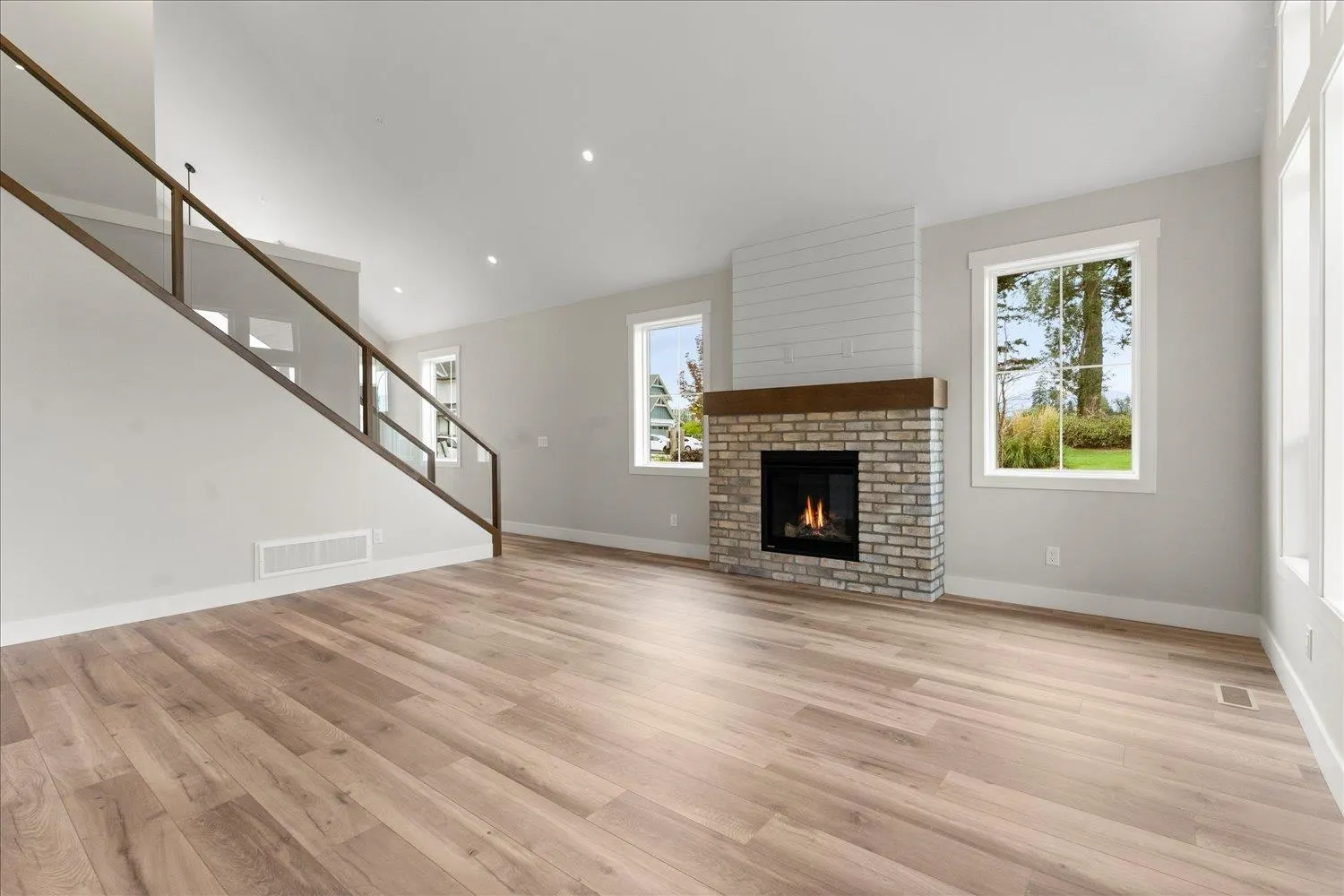 110 46211 Promontory Road