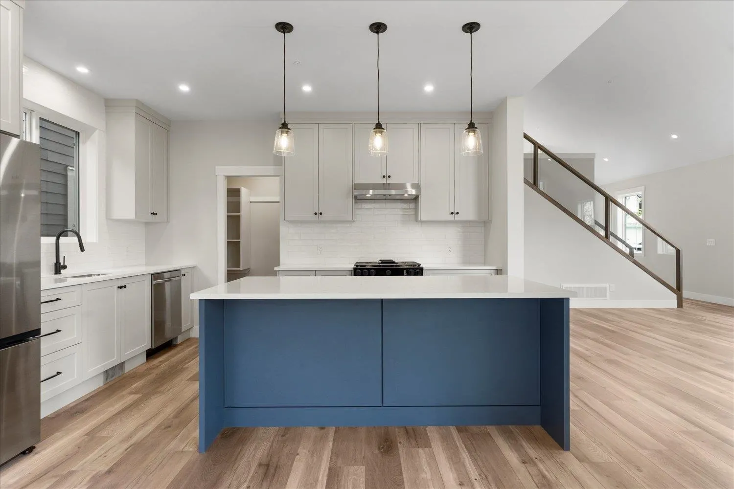 110 46211 Promontory Road