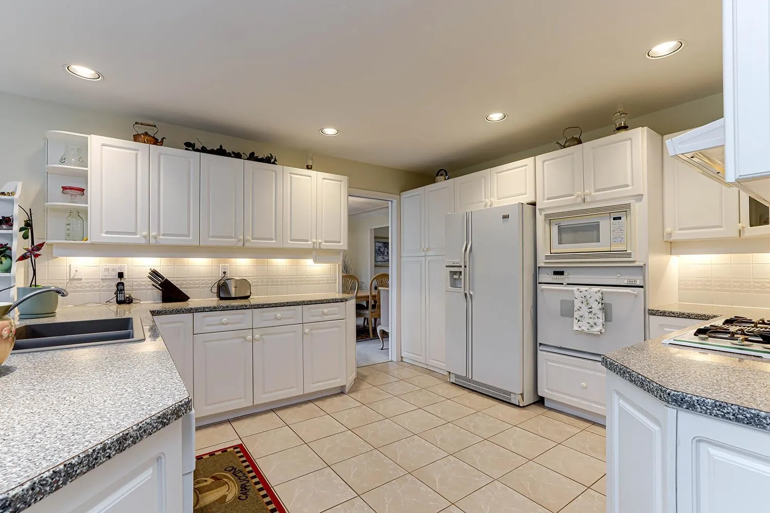 1254 Pacific Drive