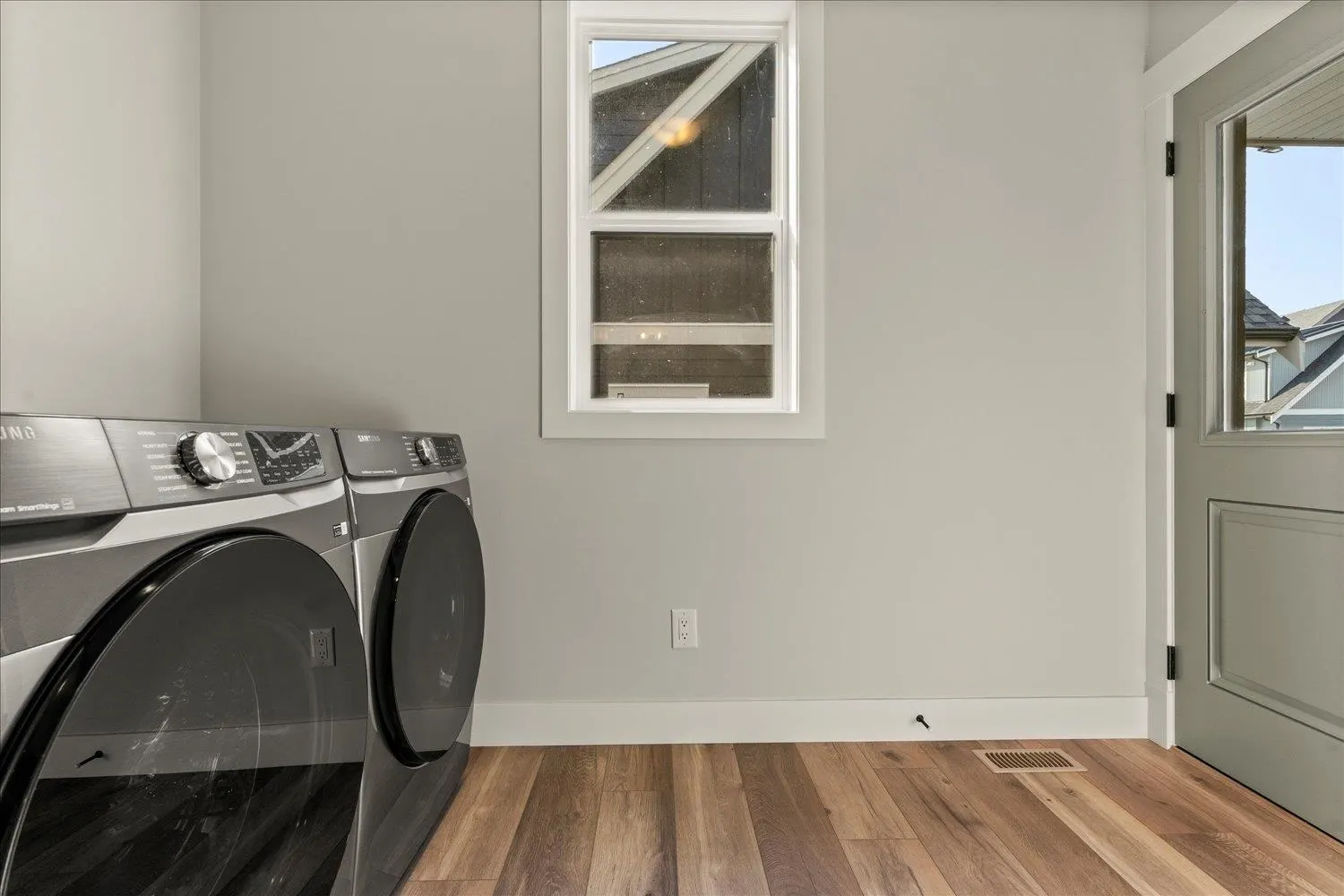 205 46211 Promontory Road