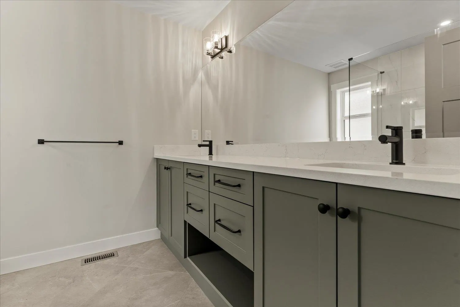 205 46211 Promontory Road