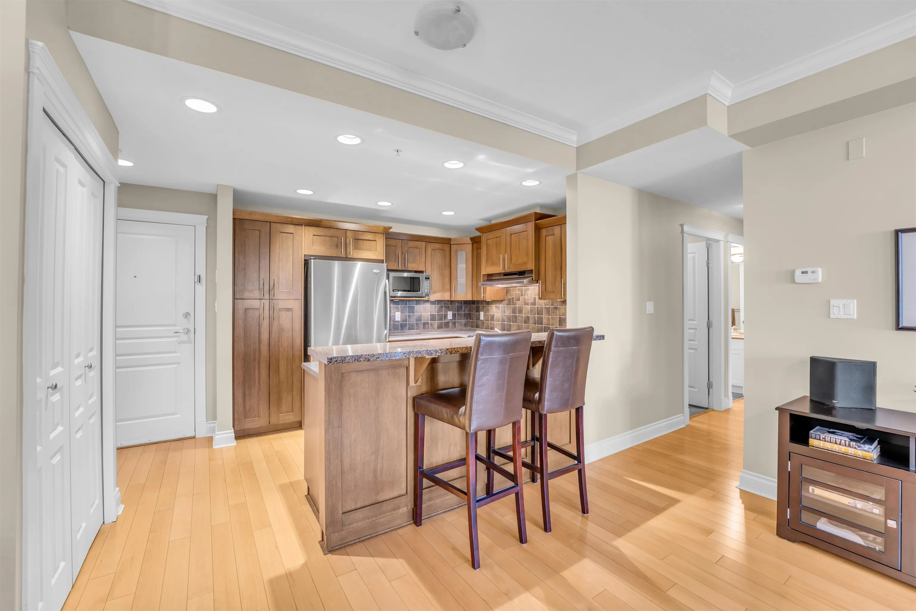 203 1787 154th Street