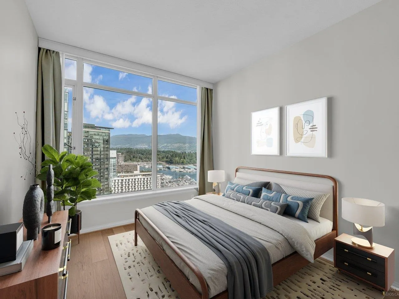 1905 1211 Melville Street