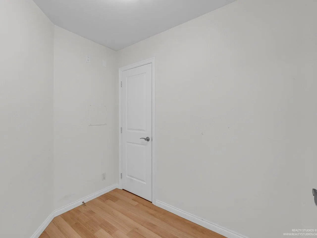 1905 1211 Melville Street