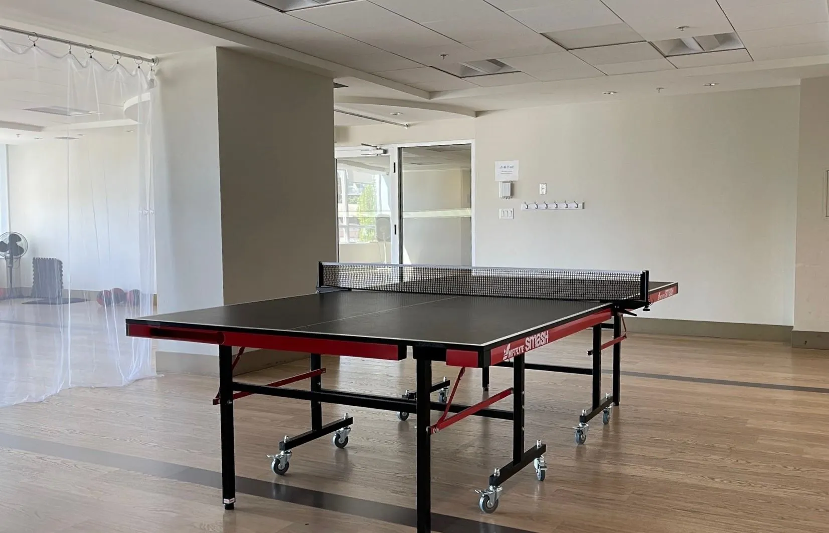 2808 2975 Atlantic Avenue