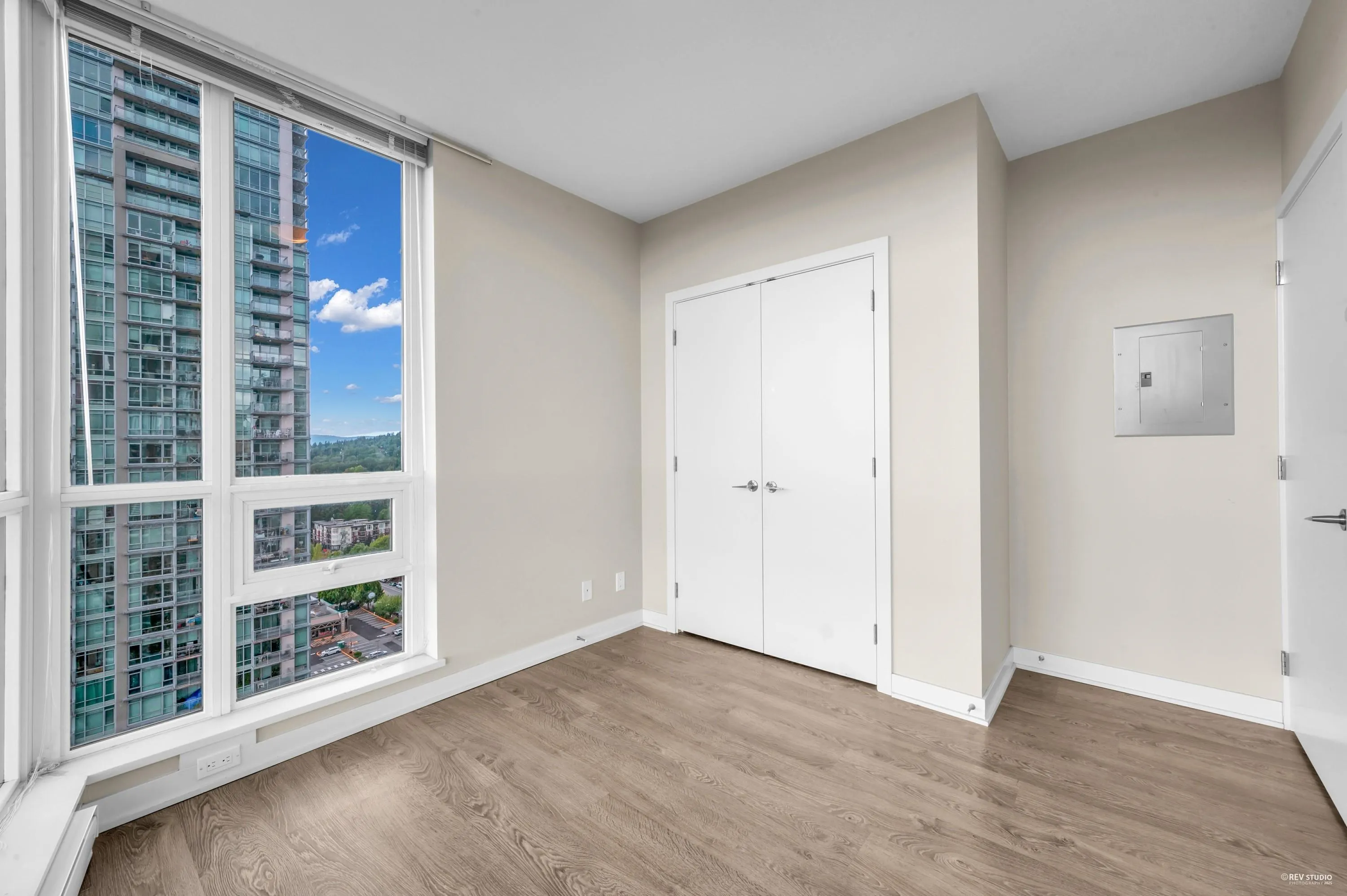 2307 2975 Atlantic Avenue