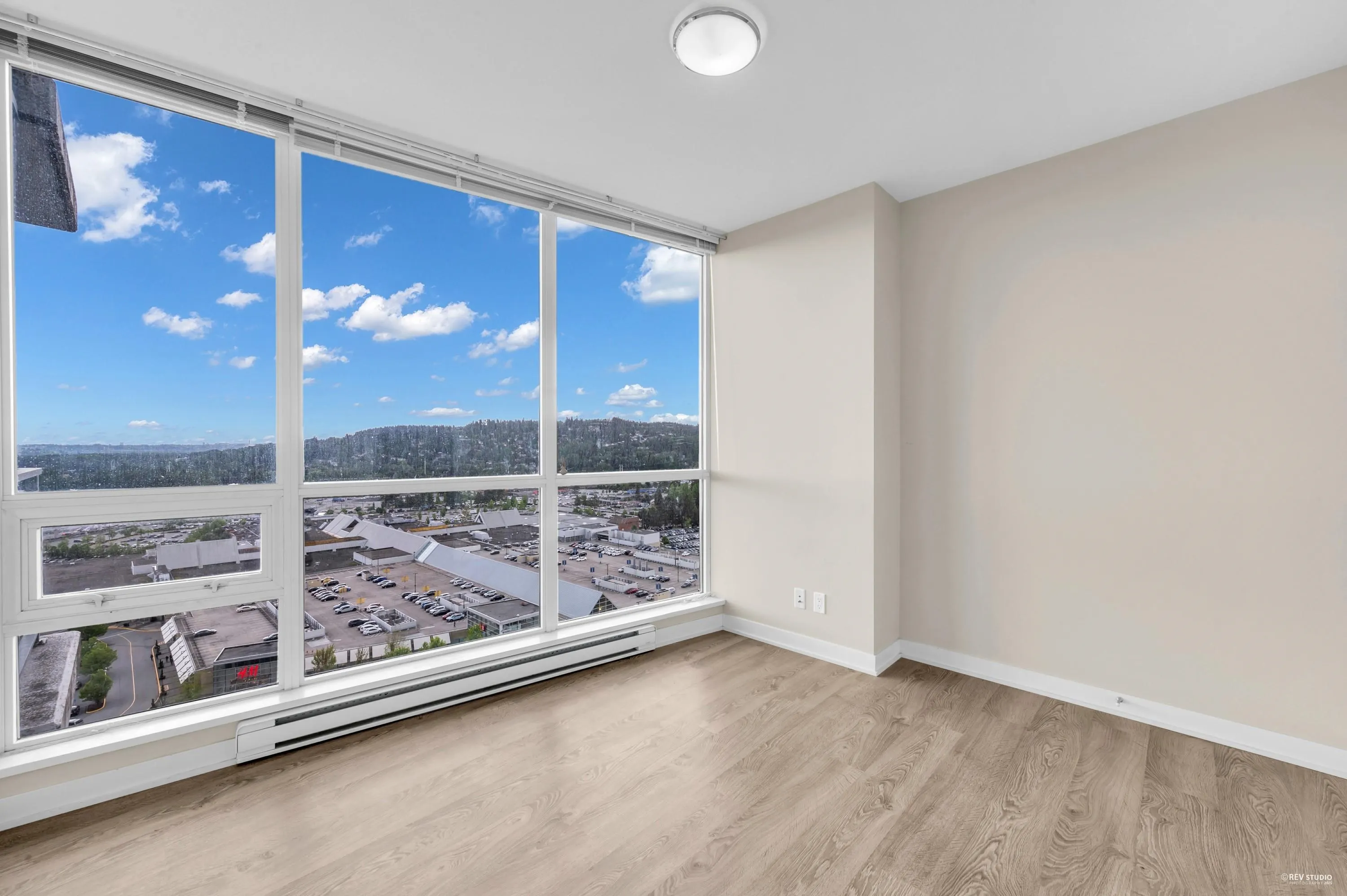 2307 2975 Atlantic Avenue
