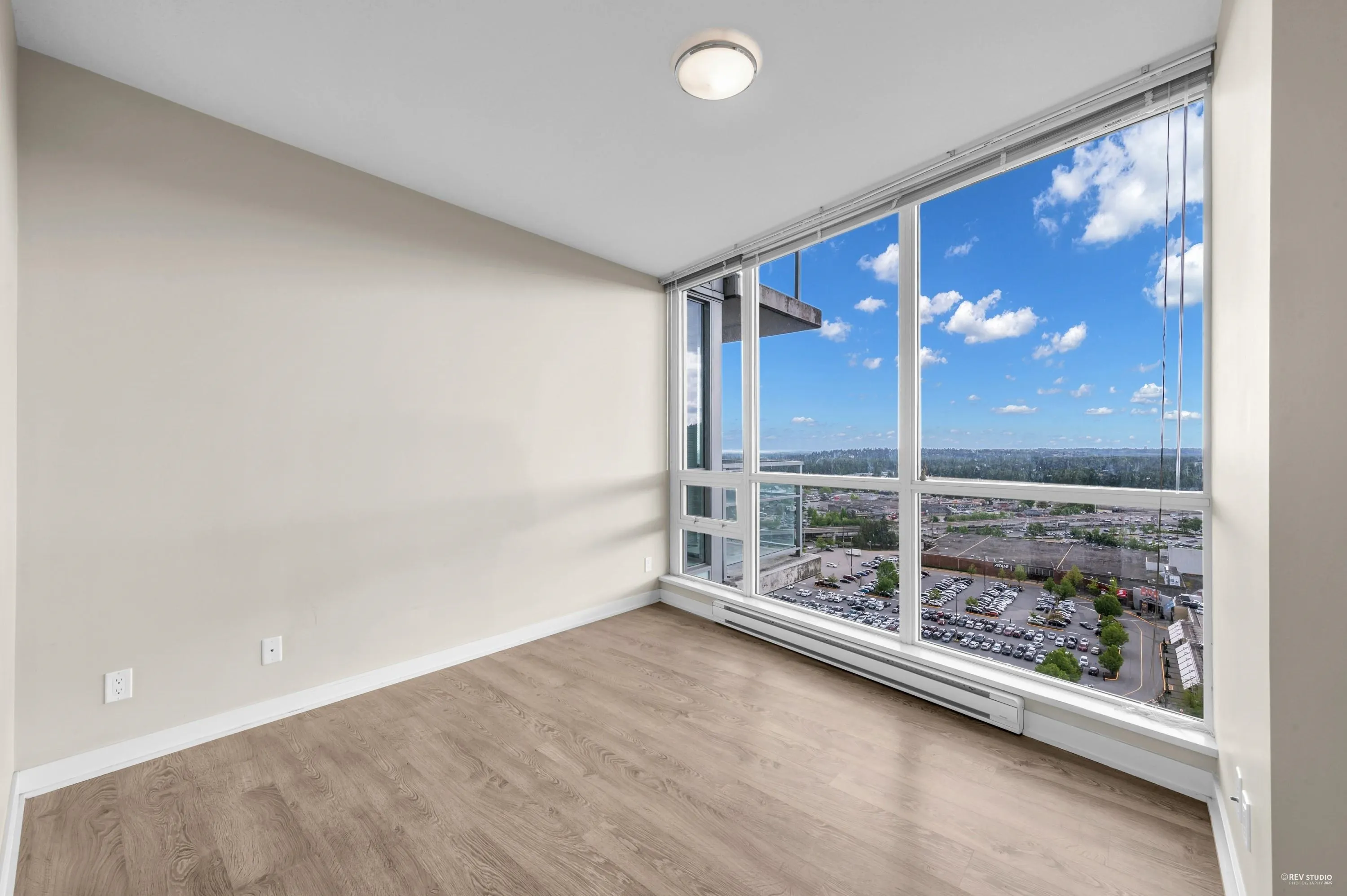 2307 2975 Atlantic Avenue