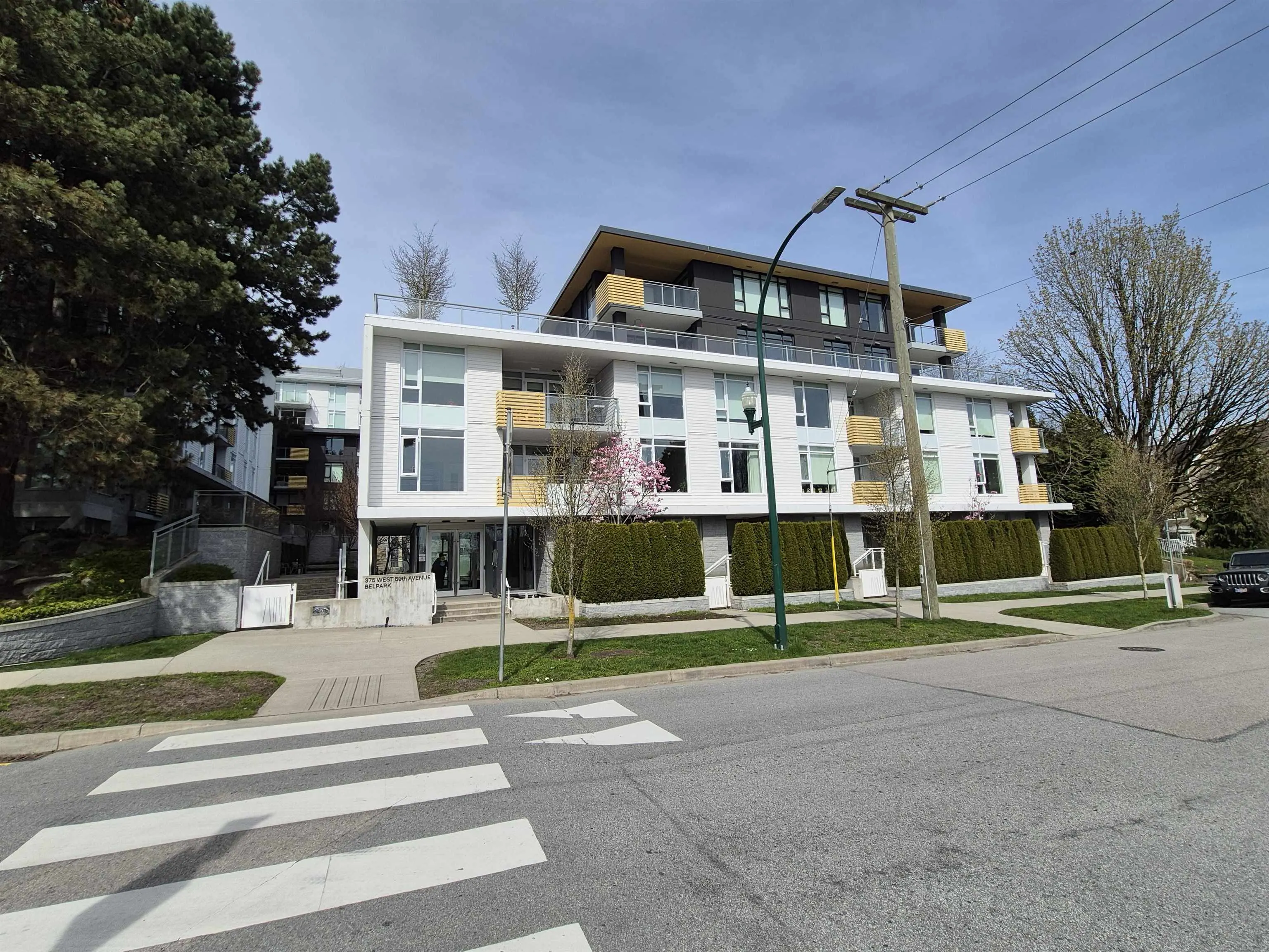 204 375 W 59th Avenue