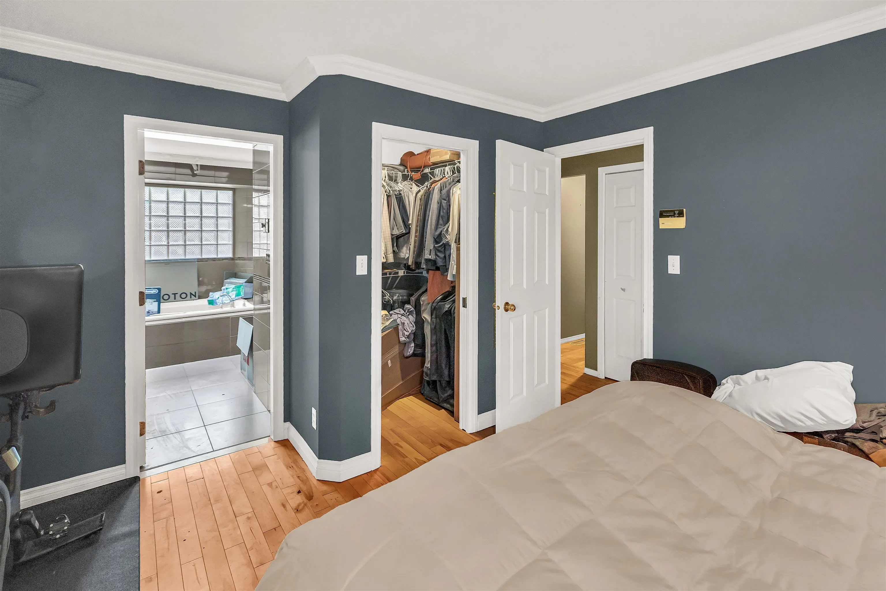 3826 Old Clayburn Road