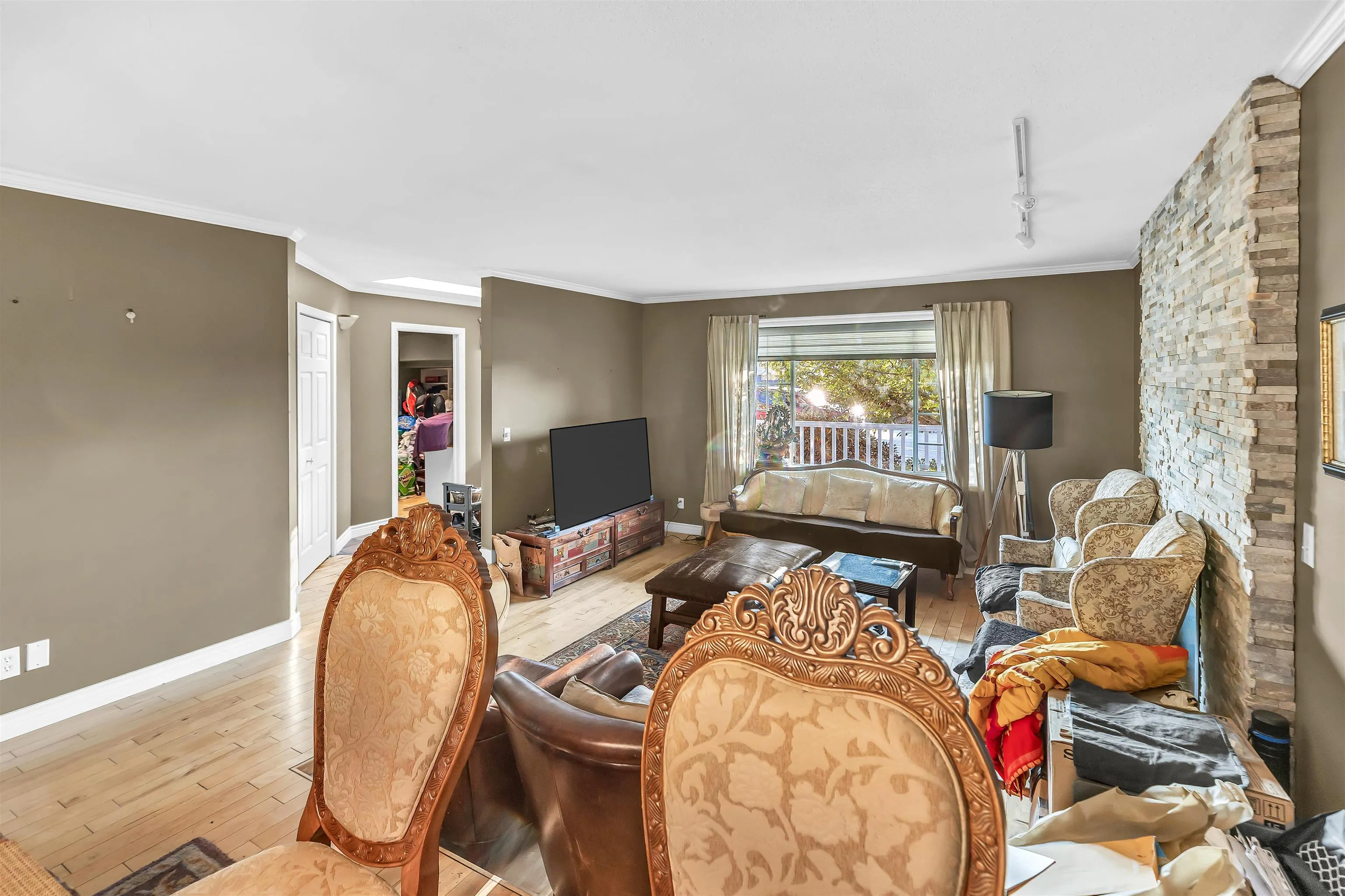 3826 Old Clayburn Road