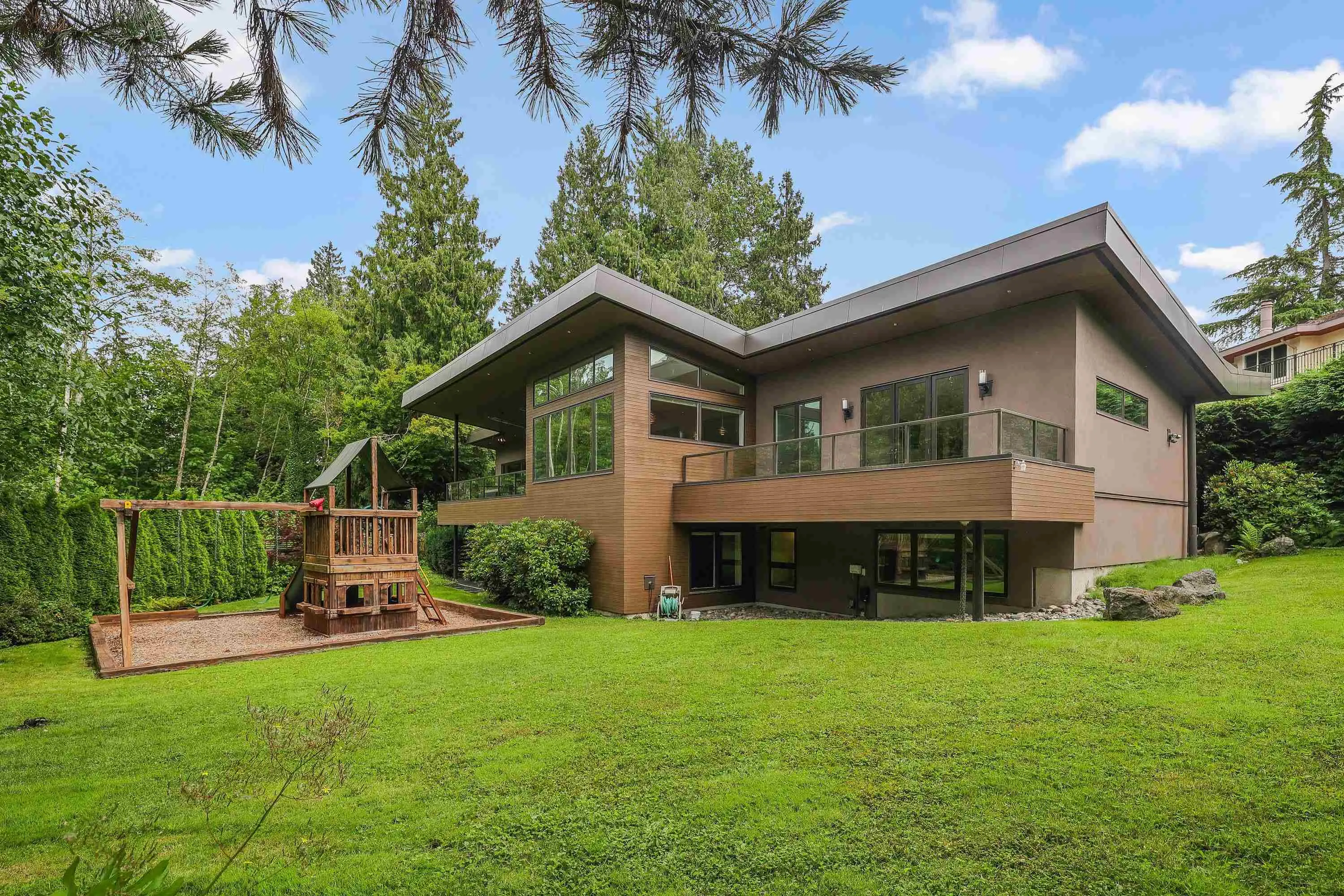 6377 Charing Court