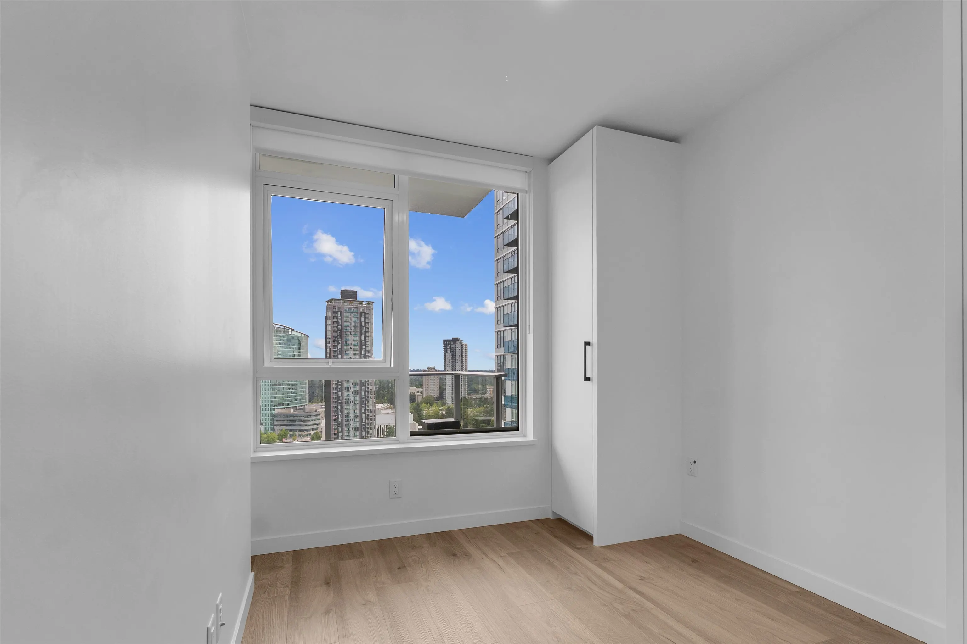 2508 13428 105 Avenue