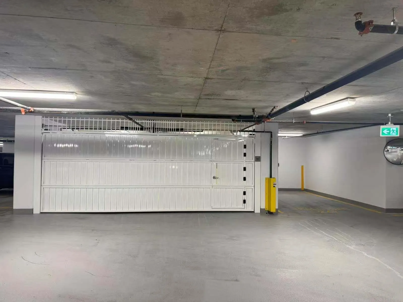 7 13778 100 Avenue