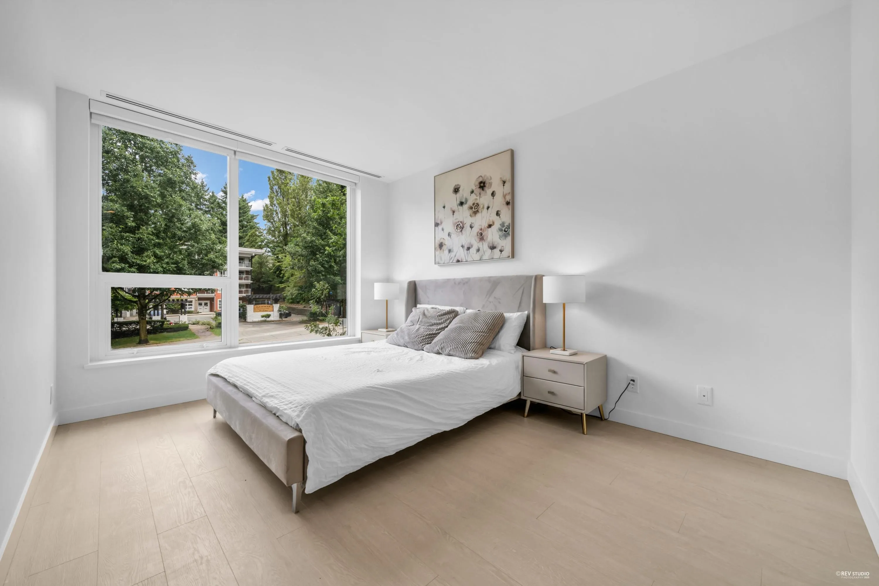 7 13778 100 Avenue