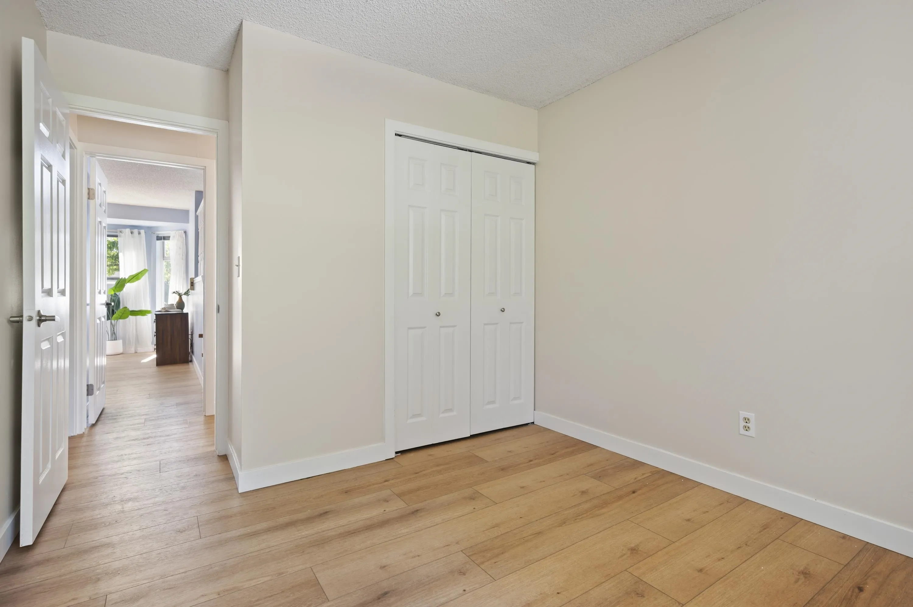 57 1195 Falcon Drive