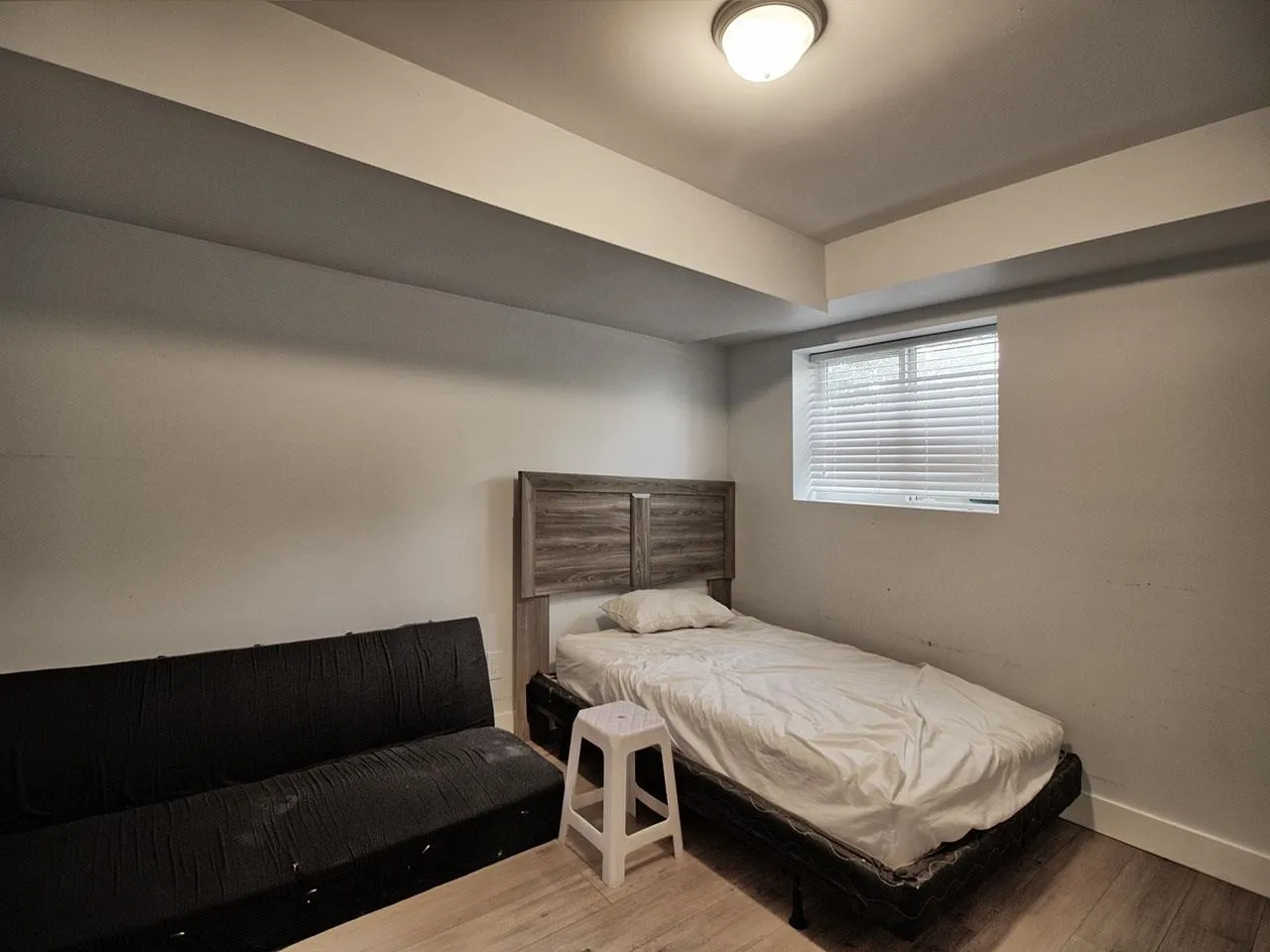 Basement 15467 112a Avenue