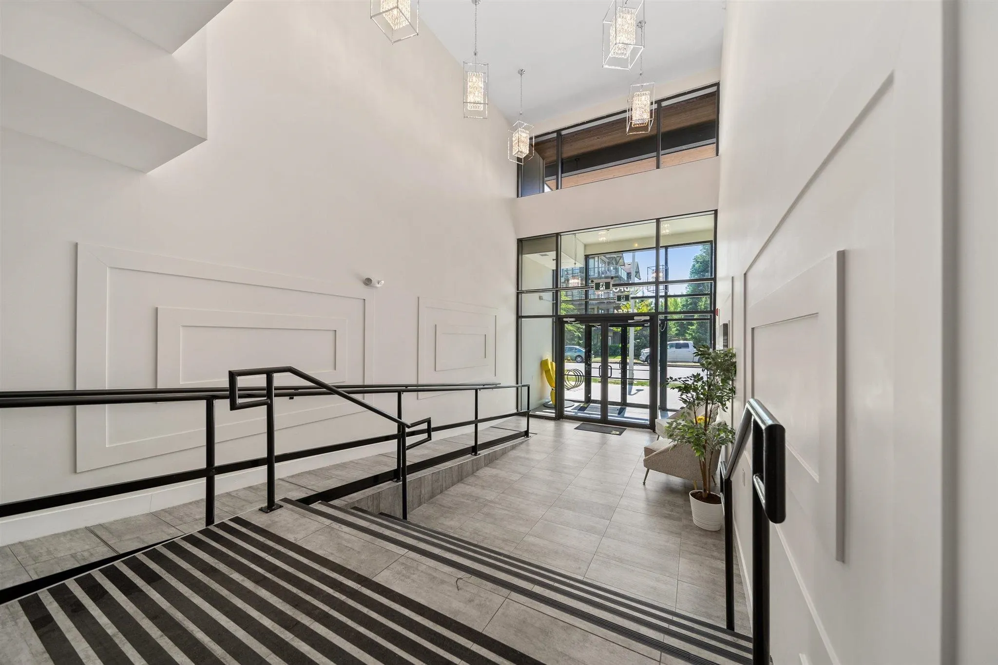 409 15351 101 Avenue