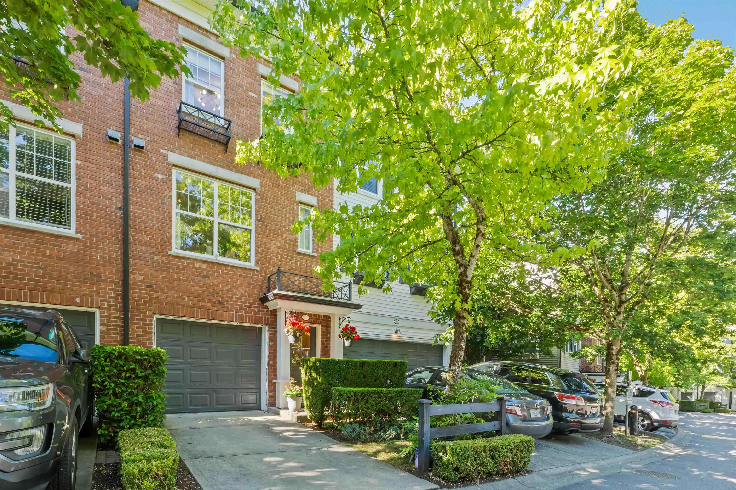 54 15075 60 Avenue