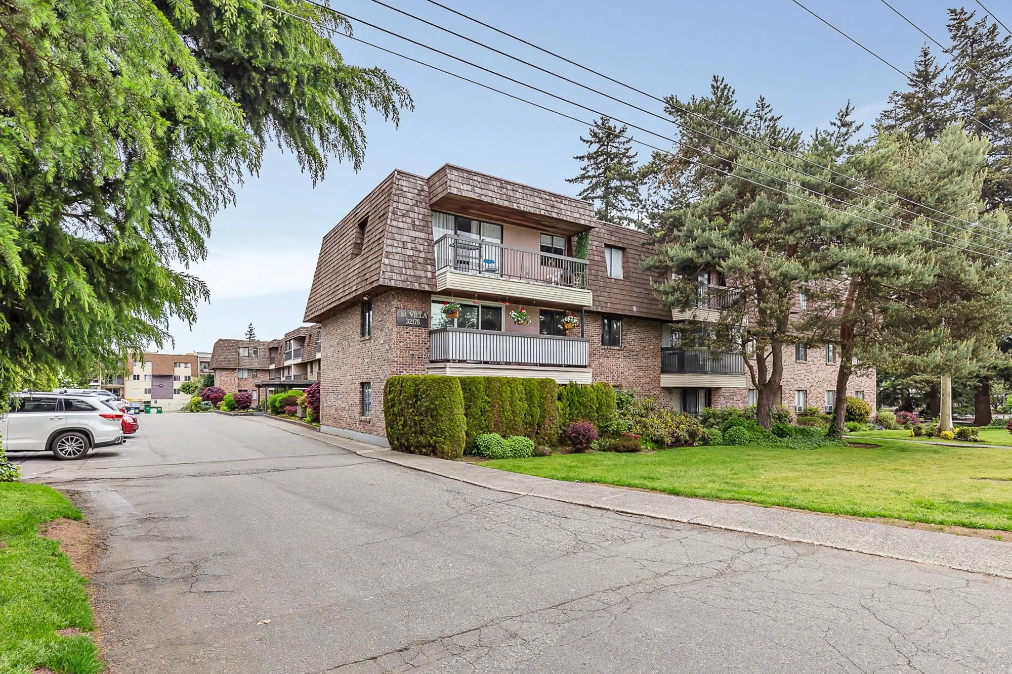 306 32175 Old Yale Road