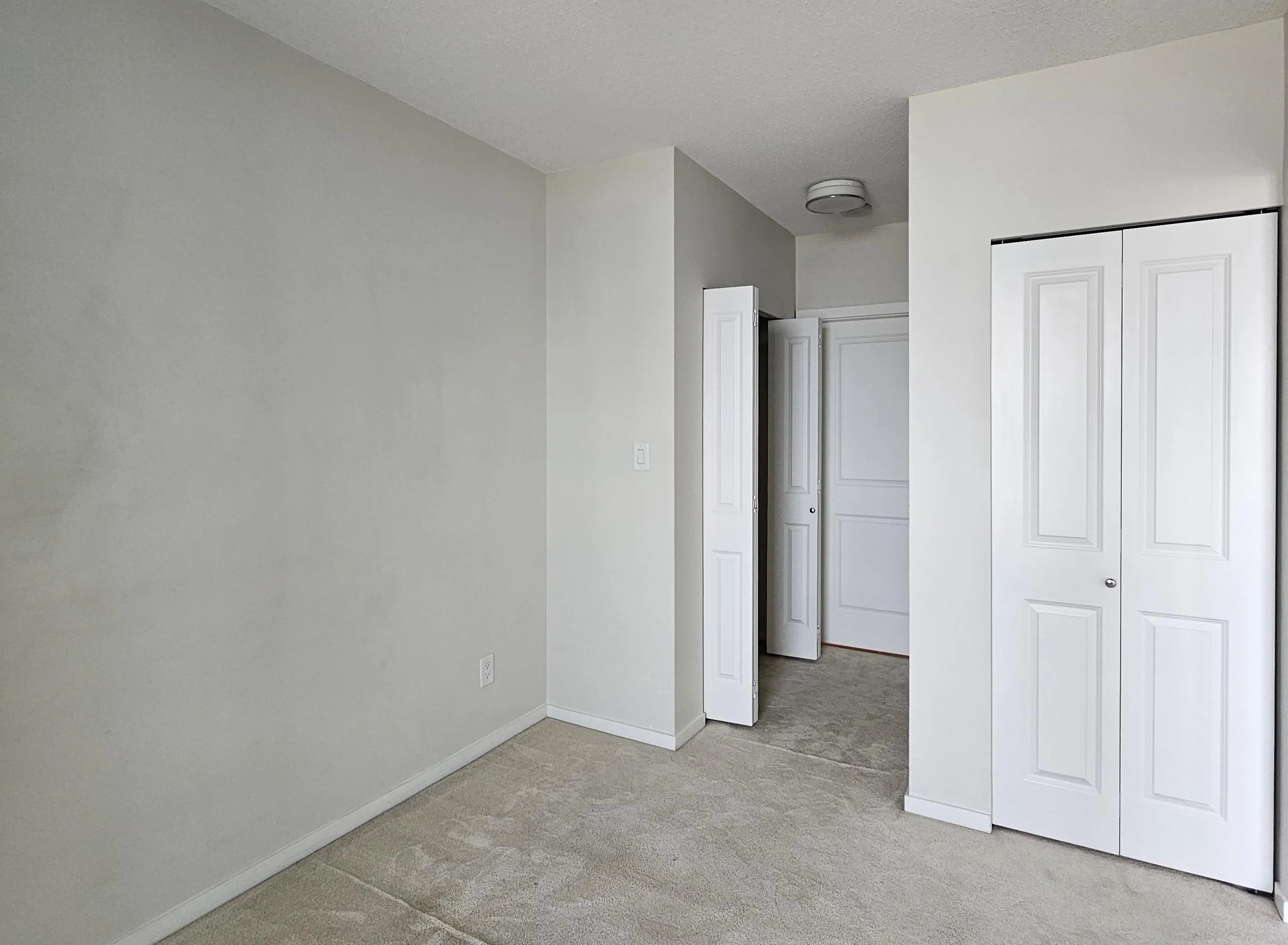 1208 6658 Dow Avenue