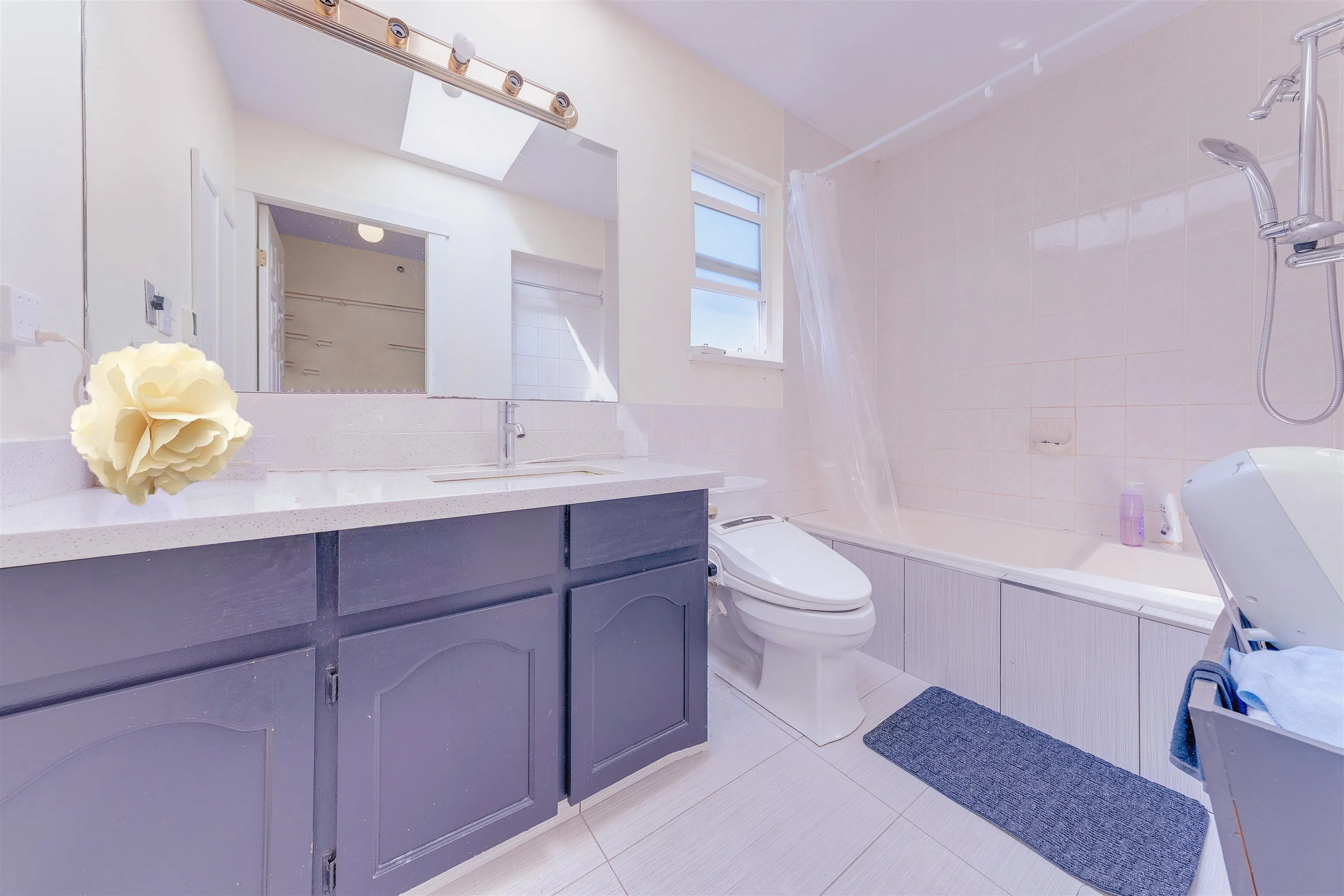 75 E 56th Avenue