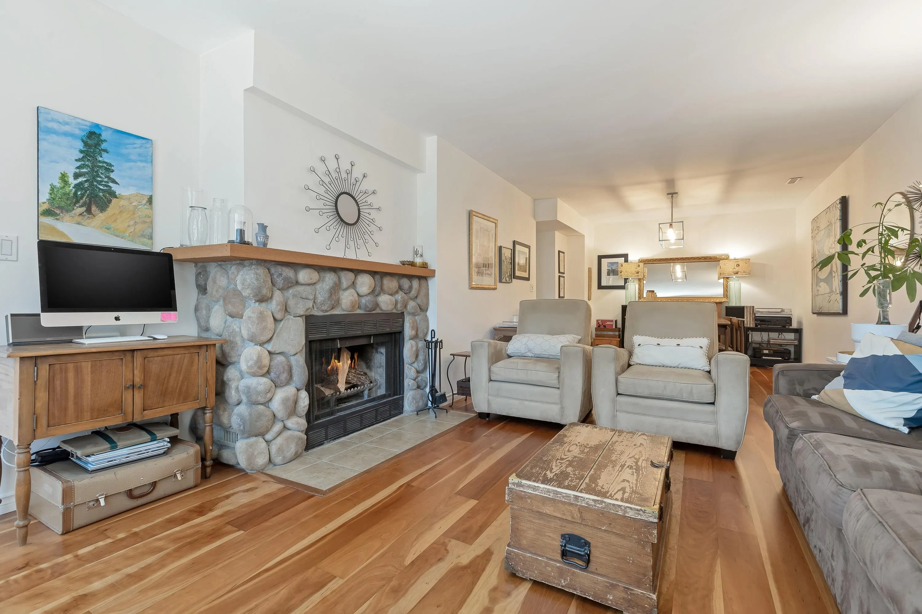 43 1140 Falcon Drive