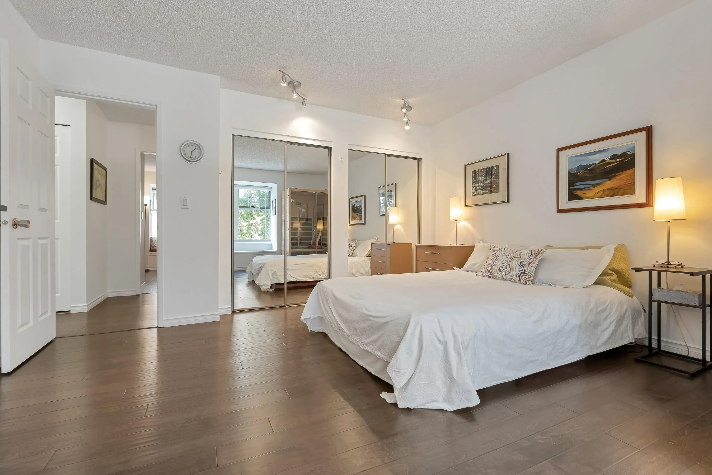 43 1140 Falcon Drive