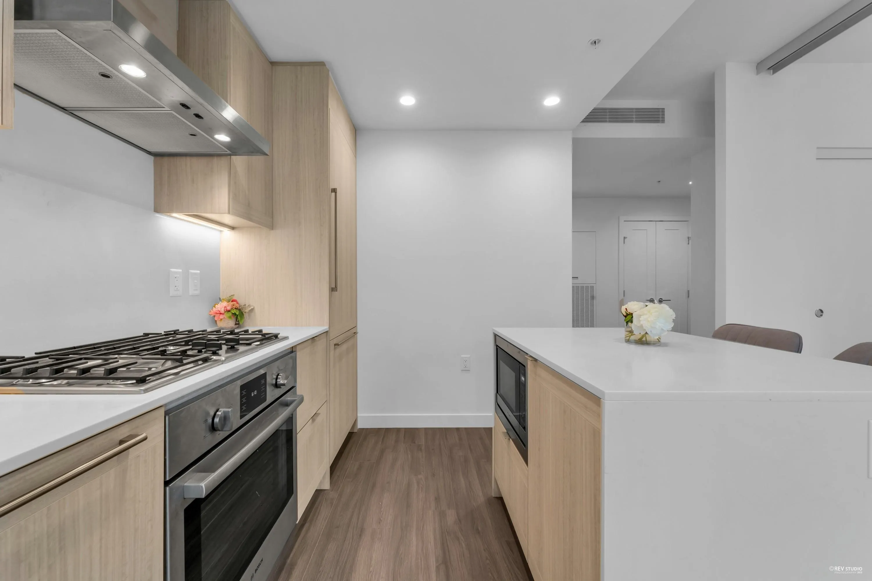1807 2351 Beta Avenue